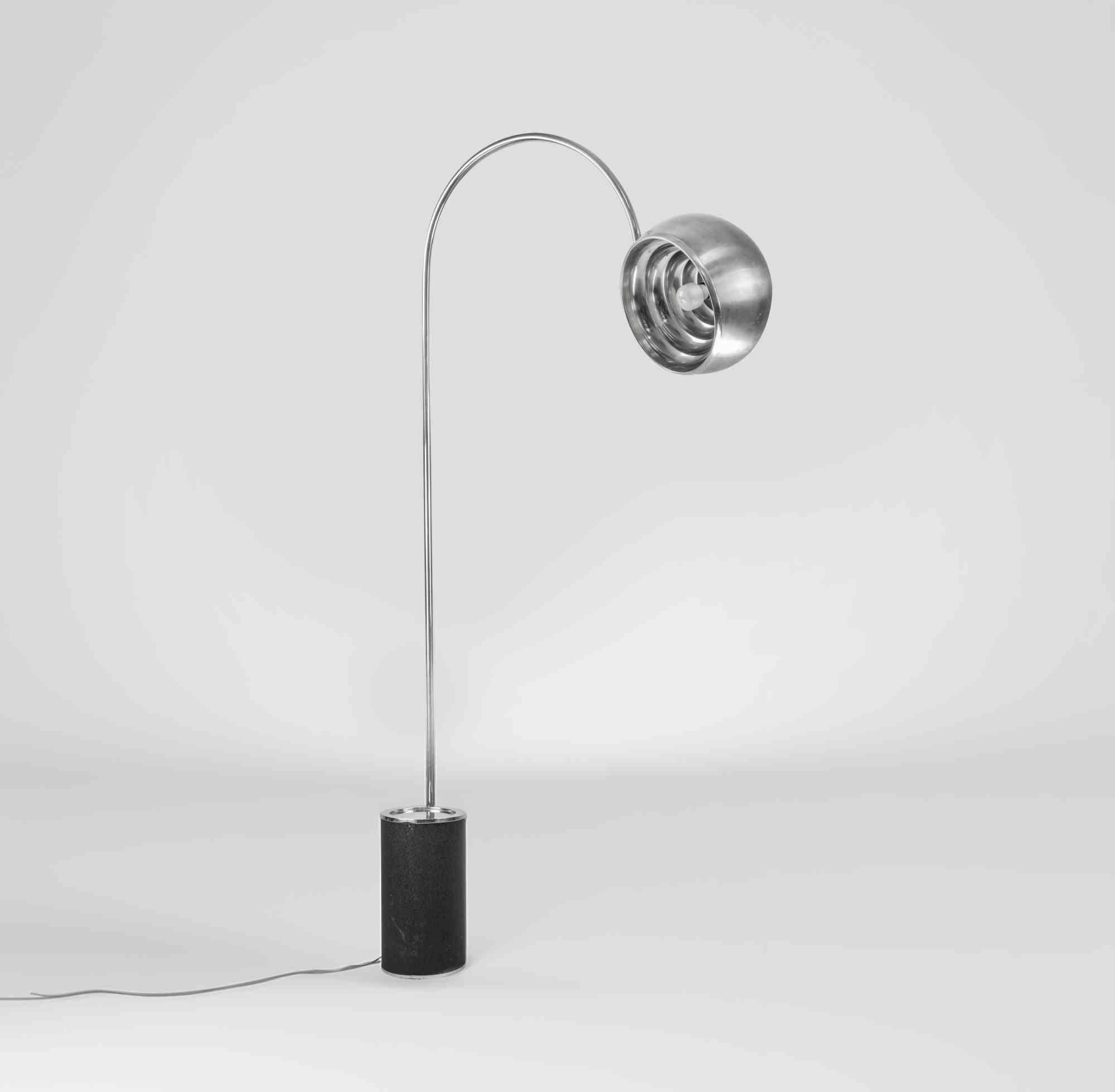 Vintage Arc Floor Lamp realized by Goffredo Reggiani in 1960s.

Chromed metal.

Height of 193 cm. The arm an be extended from 60 to 94 cm.