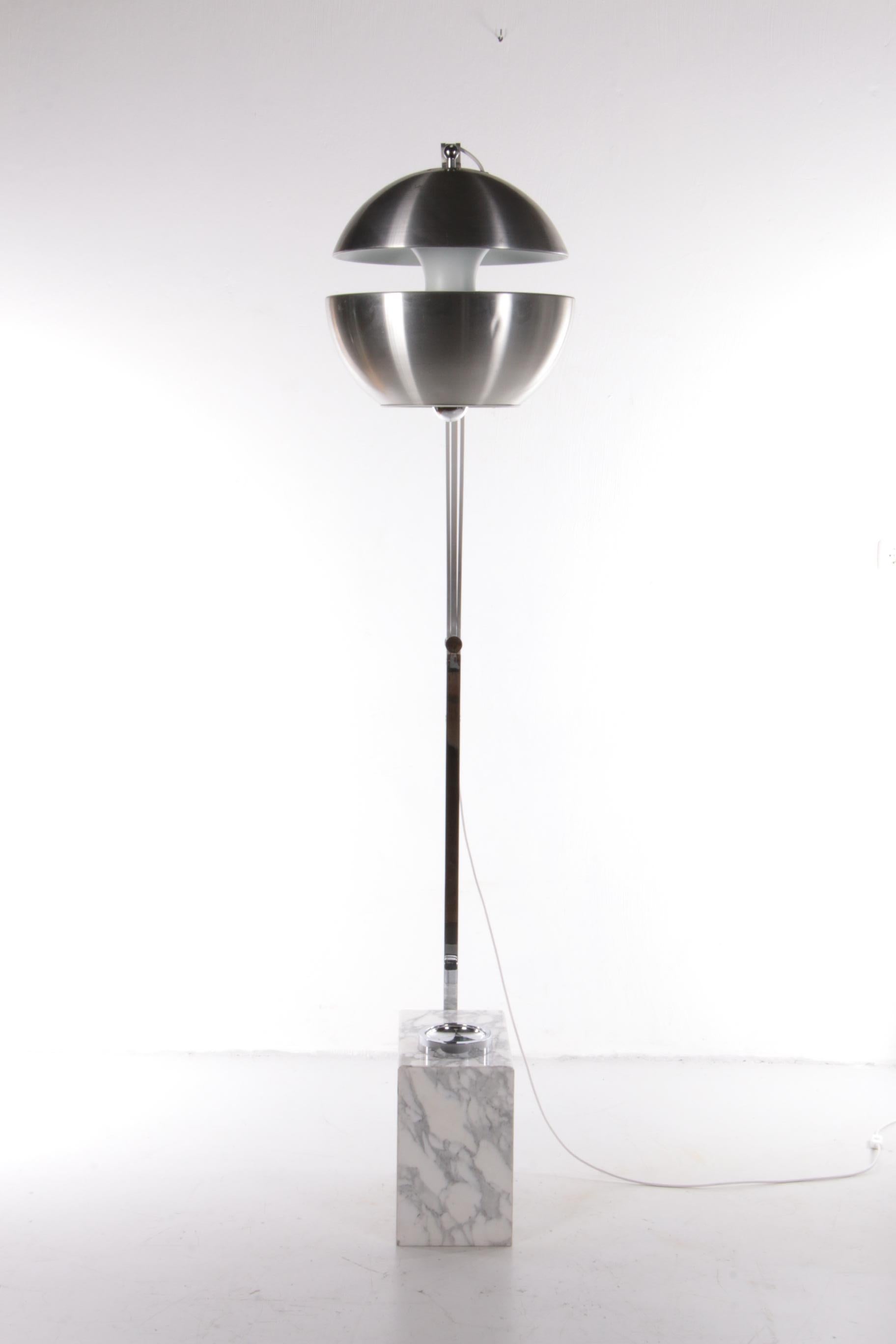Metal Vintage Arc Lamp in the Style of Piere Giacomo Gastiglioni, 1960