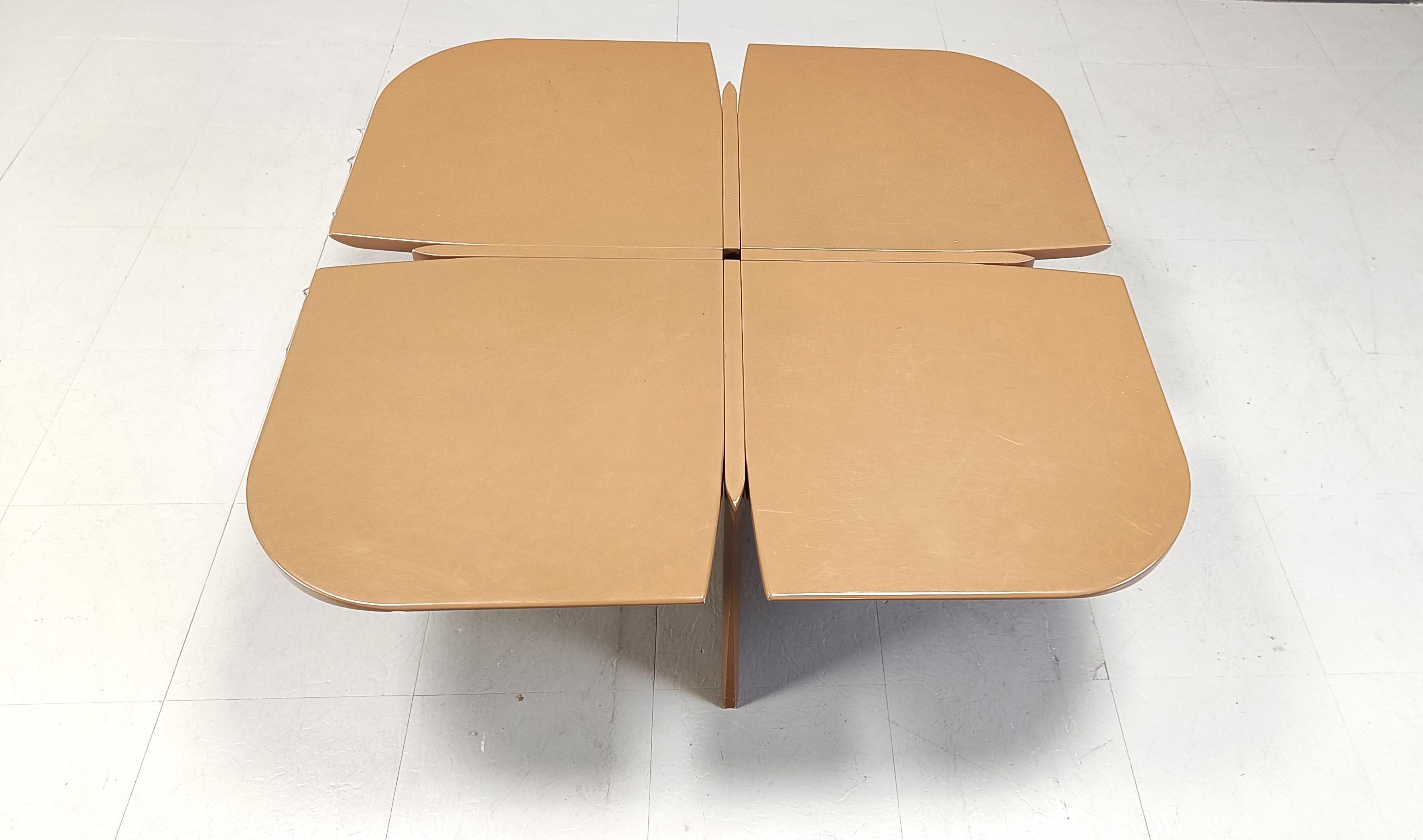 Unique architectural design coffee table made of brown lacquered wood.

This piece would be a end project from a design school.

it feautures beautiful timeless design elements.

1980s - Belgium

Overall good condition with normal age related