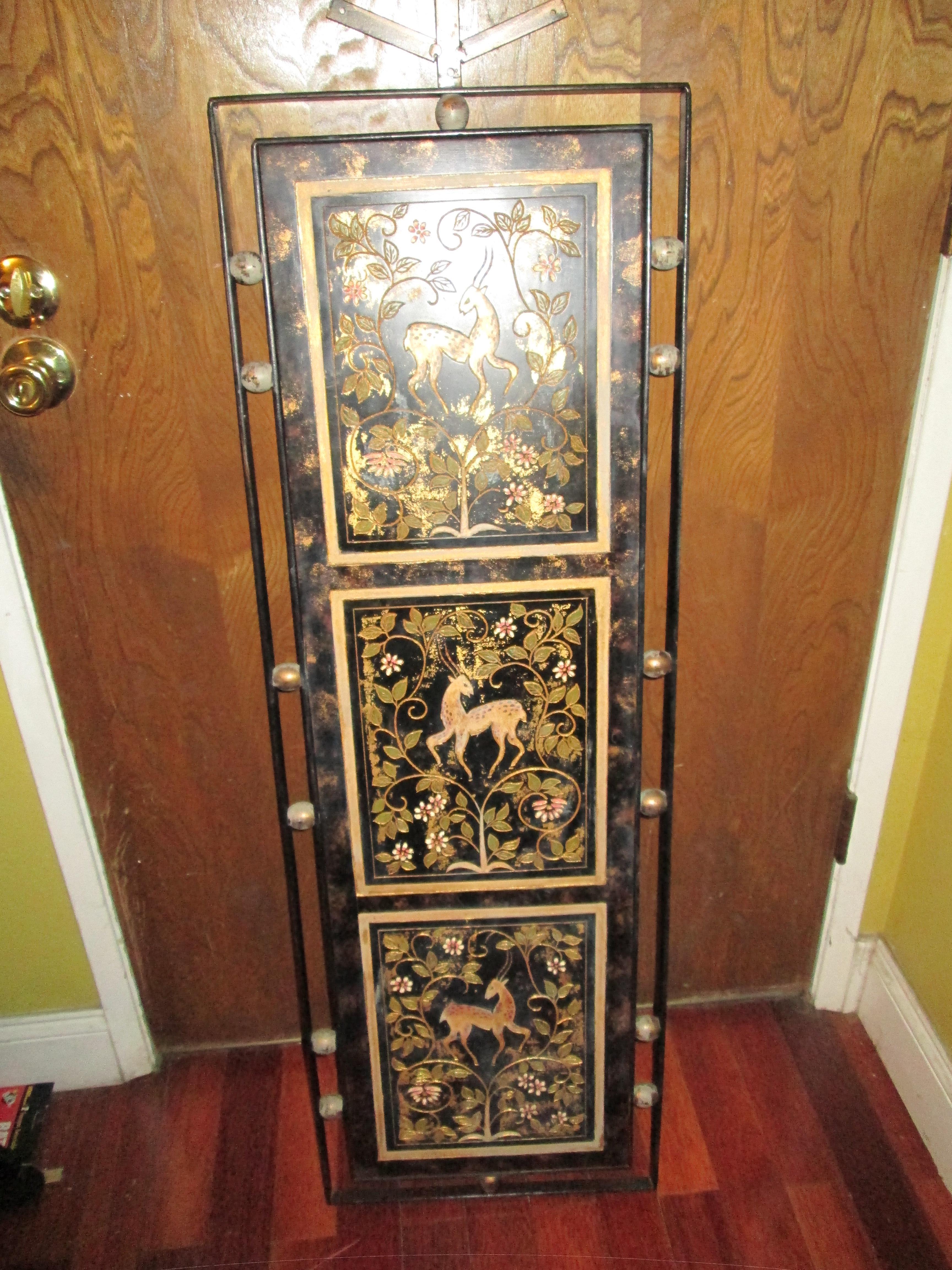 Vintage architektonischen Hand gemalt Eisen Panel mit vergoldeten im Zustand „Gut“ im Angebot in Lomita, CA