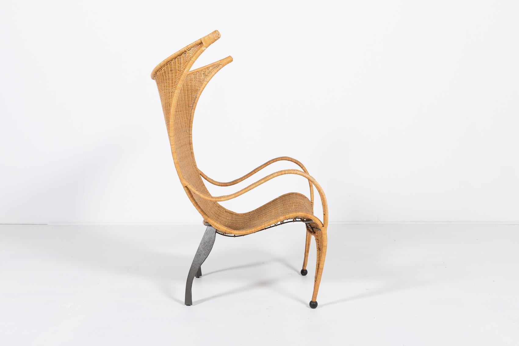 Vintage Architectural Italian design armchair For Sale 2