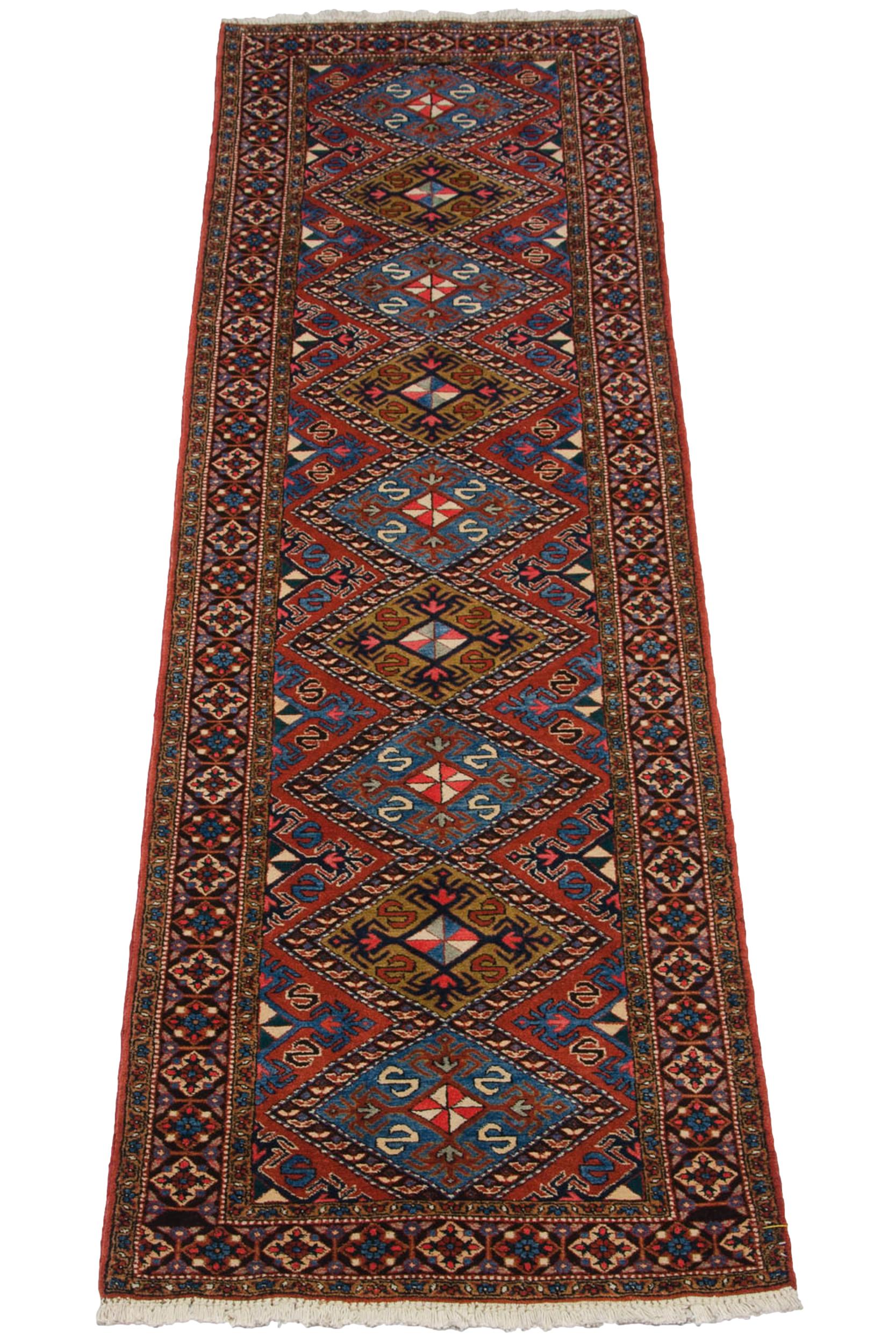 Vintage Ardebil Rug Runner In Good Condition For Sale In Katonah, NY