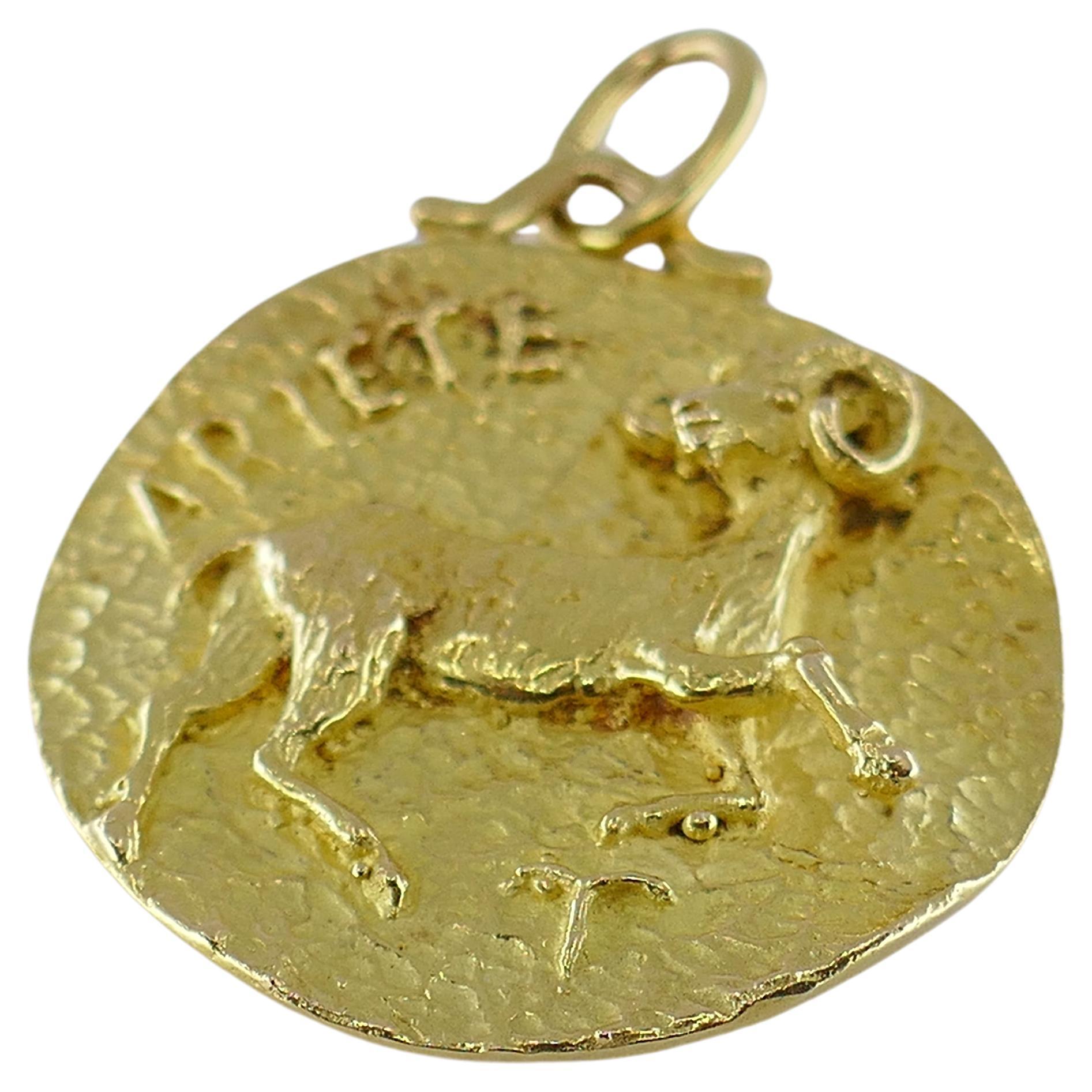 Women's or Men's Vintage Aries Astrological Pendant 18k Gold