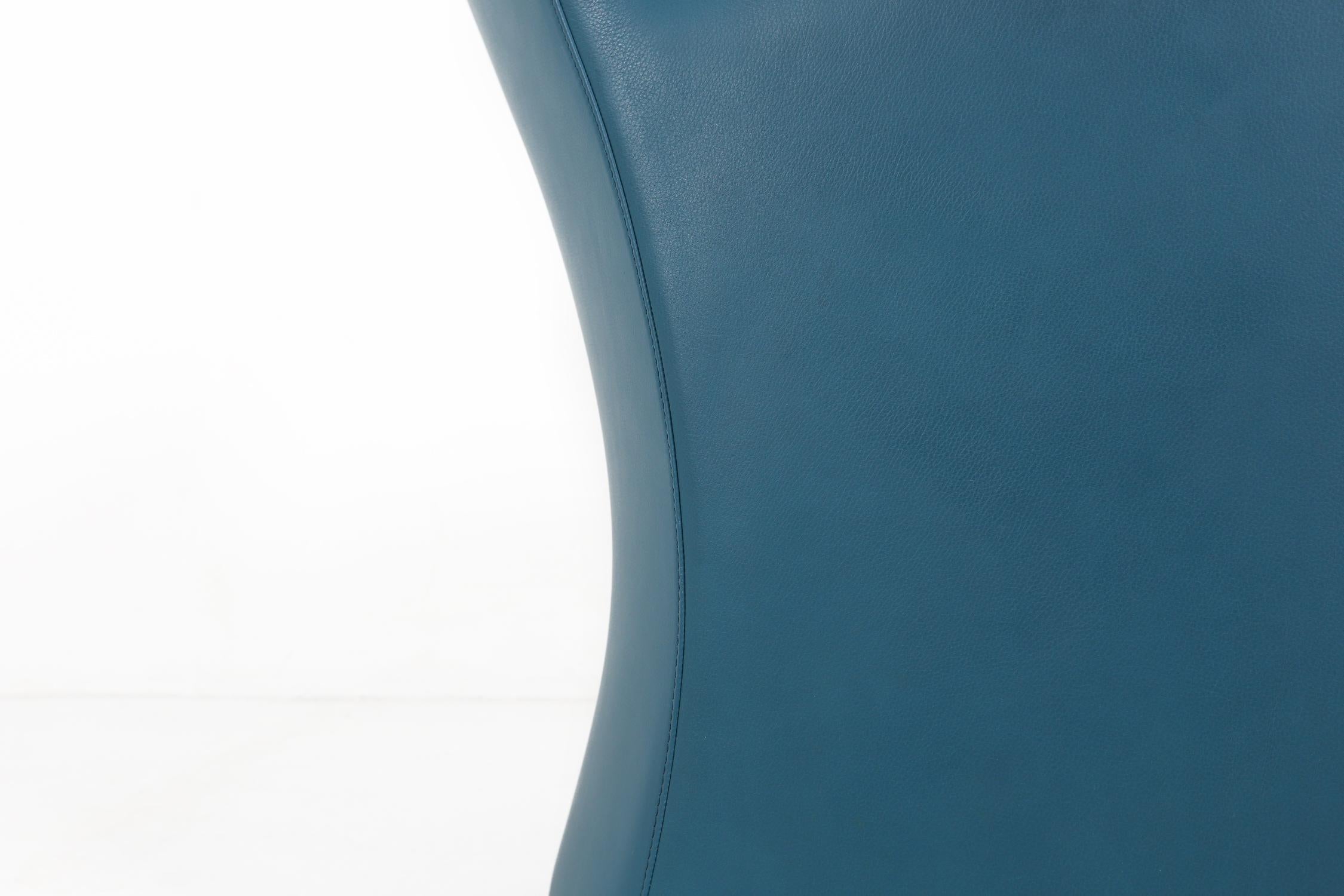Vintage Sessel von Leolux in blauem Leder, 1990er Jahre im Angebot 3