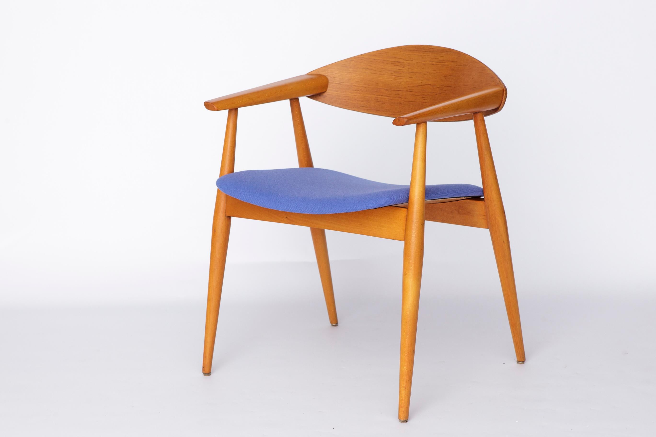 Poli Fauteuil Vintage, 1960s German Design - Beeche & Teak, Blue Upholstery en vente
