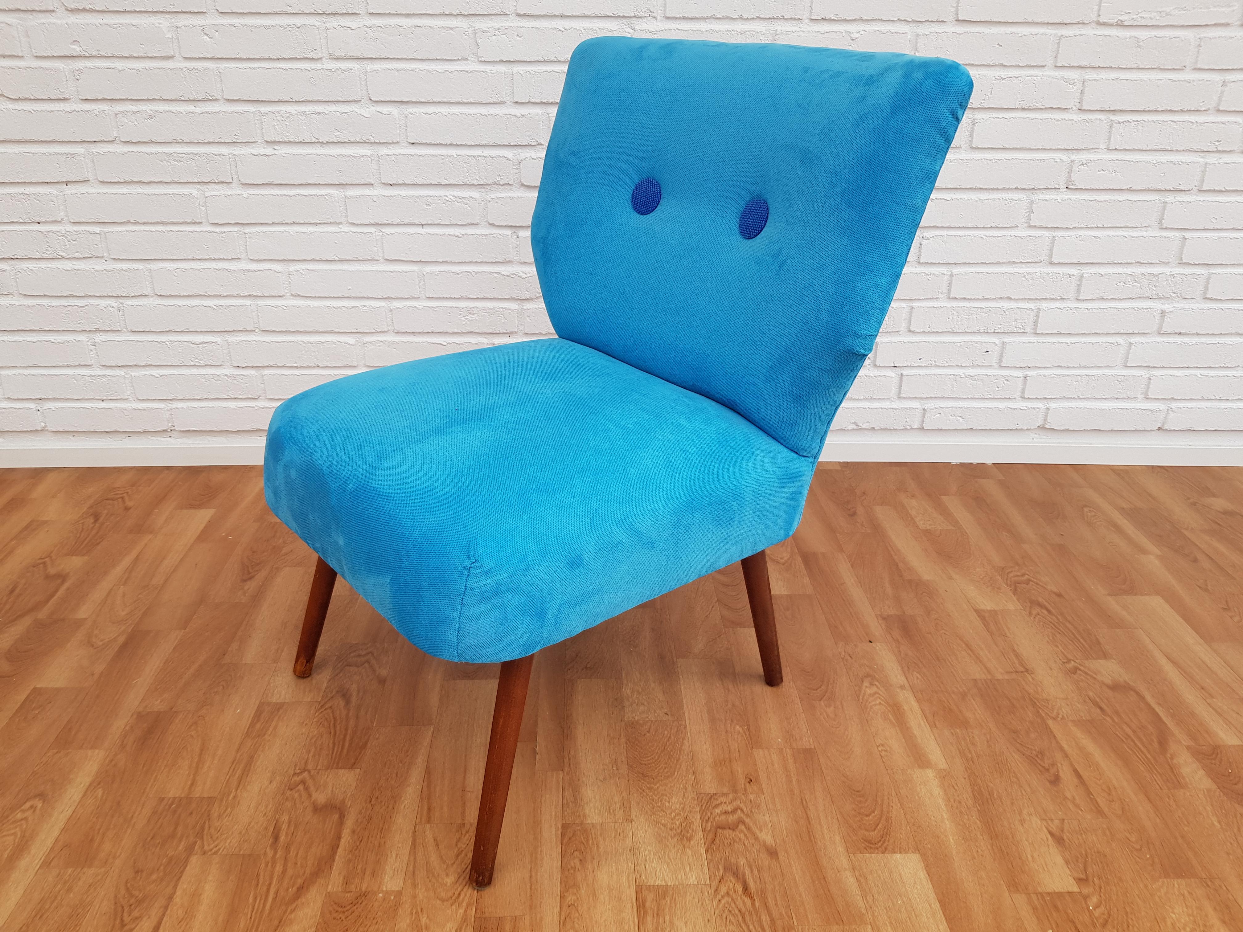 Mid-20th Century Vintage Armchair, 1970s, Blue Fabric, Kvadrat Wool Buttons, Beechwood For Sale