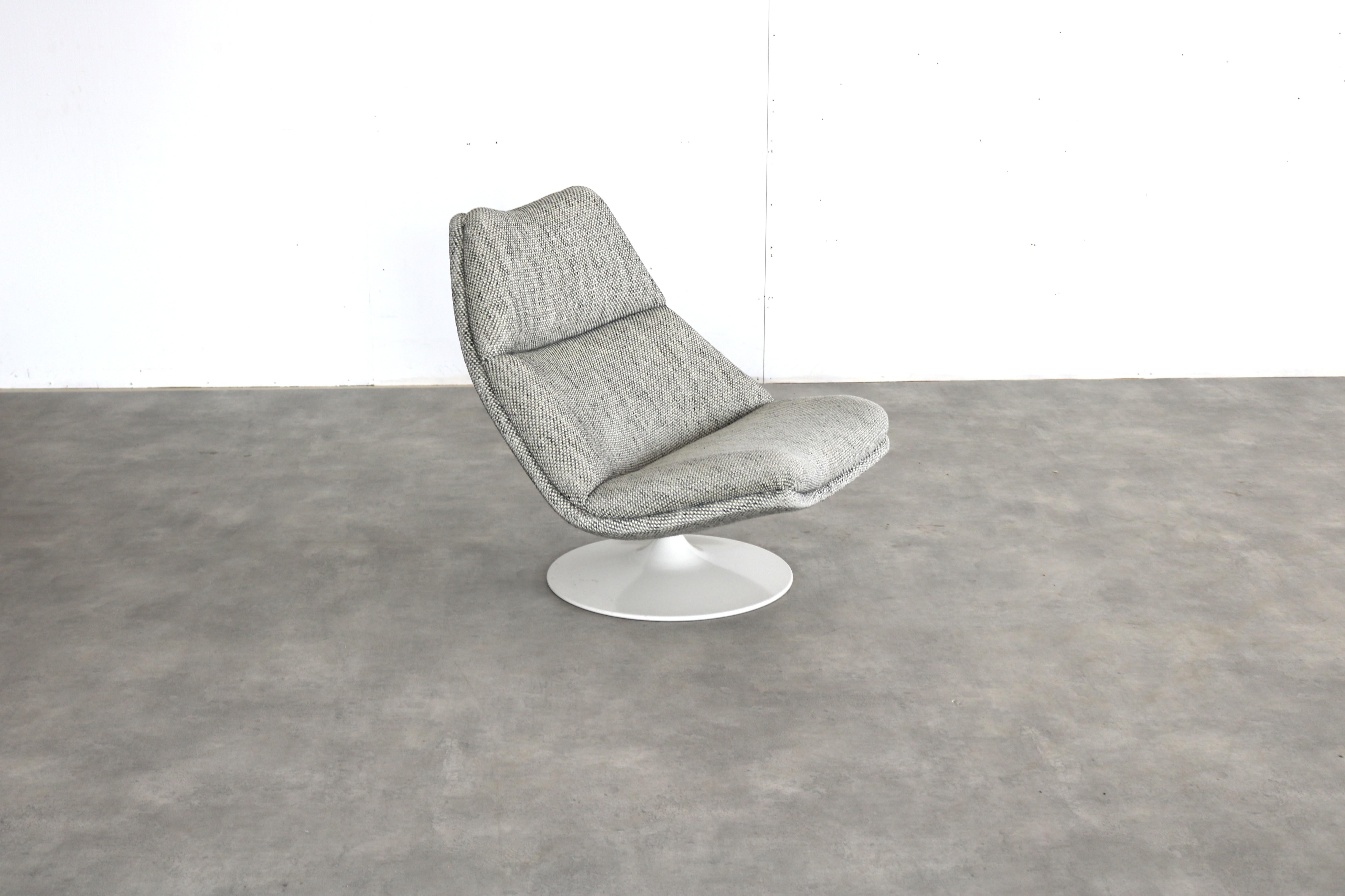 vintage armchair  Artifort lounge chair  60s design (Niederländisch) im Angebot