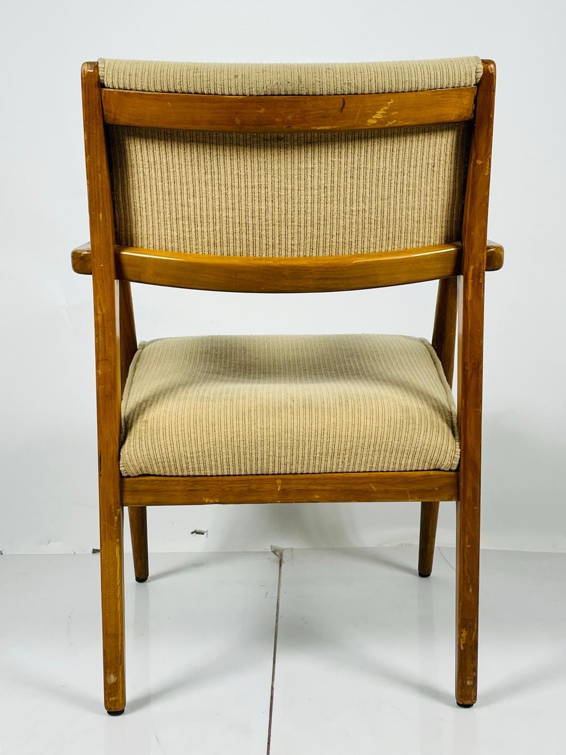 Vintage Armchair by Maurice Bailey for Monteverdi Young In Fair Condition For Sale In Los Angeles, CA