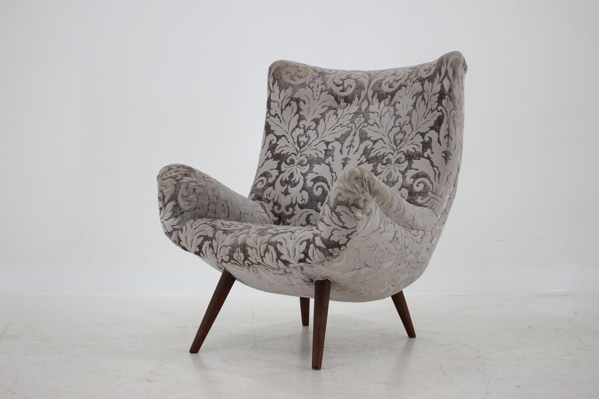 Vintage Armchair Designed by Paolo Buffa, 1960s For Sale 4