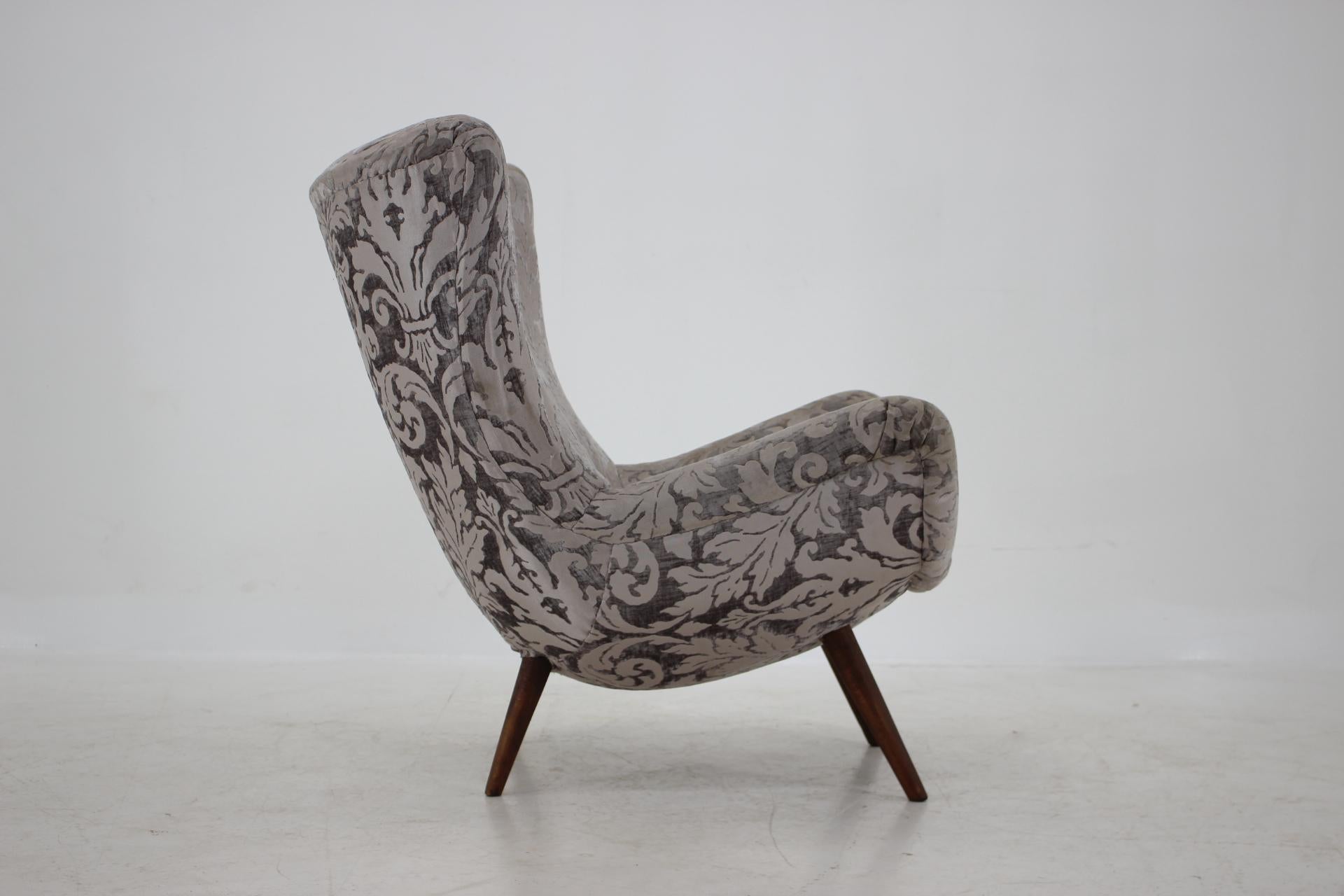 Mid-Century Modern Vintage Armchair Designed by Paolo Buffa, 1960s For Sale