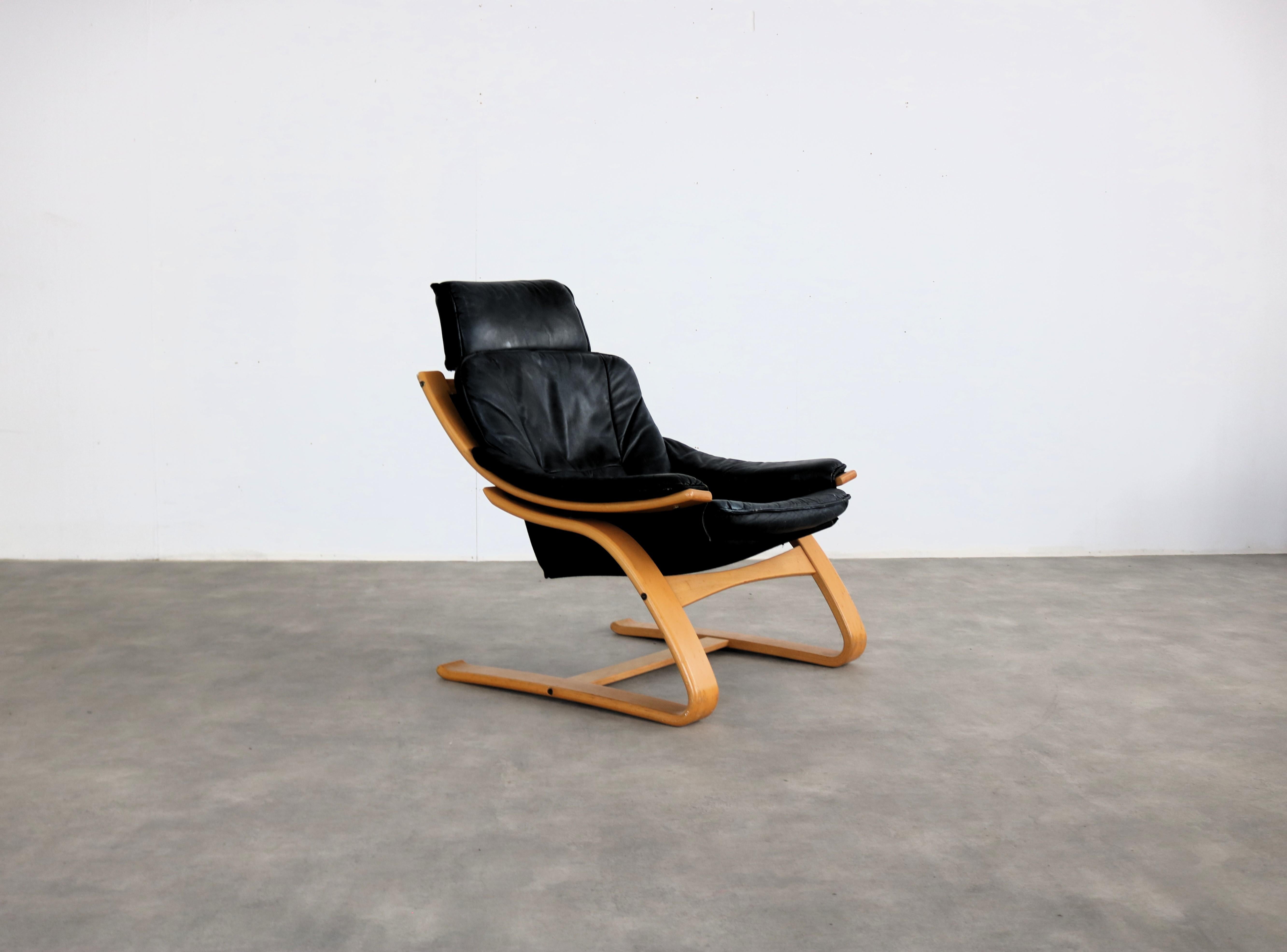 Sillón vintage  butaca  1970s  Sueco

Periodo  1970s
Diseño  Estilo Svend Skipper  Suecia
Condición  Bueno con pequeños signos de desgaste/patina
Talla  96 x 77 x 90 cm (alto x ancho x fondo) Altura del asiento 44 cm

Detalles  Madera de haya; Piel;