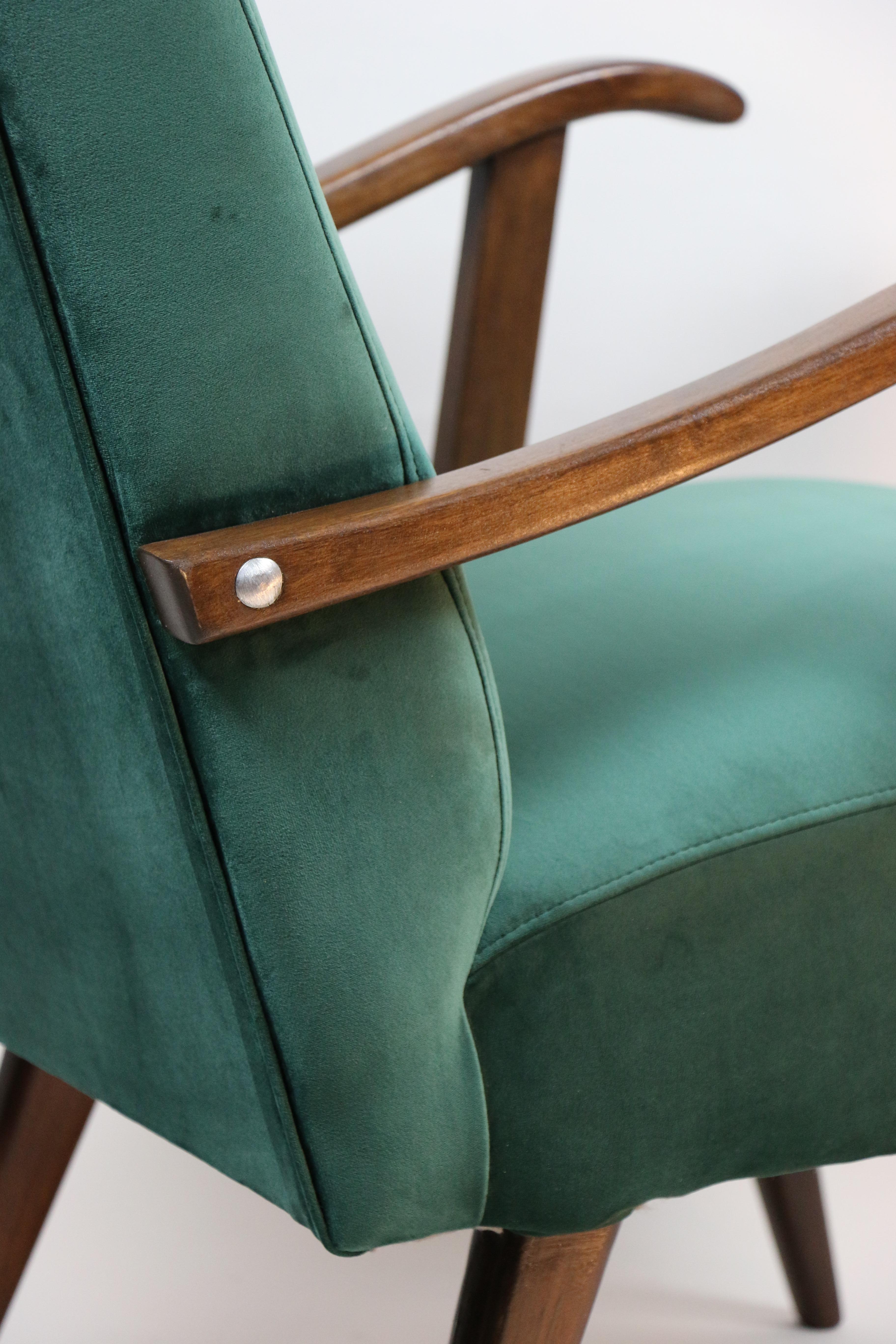 20th Century Vintage Armchair in Green Velvet from 1970s For Sale