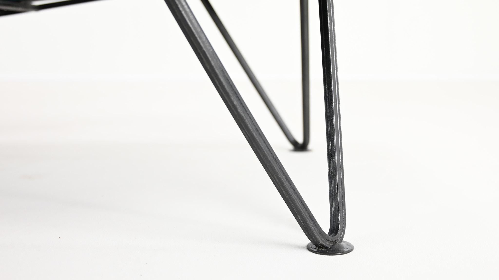 Vintage Armchair in the Manner of Maurizio Tempestini, Circa 1950 4
