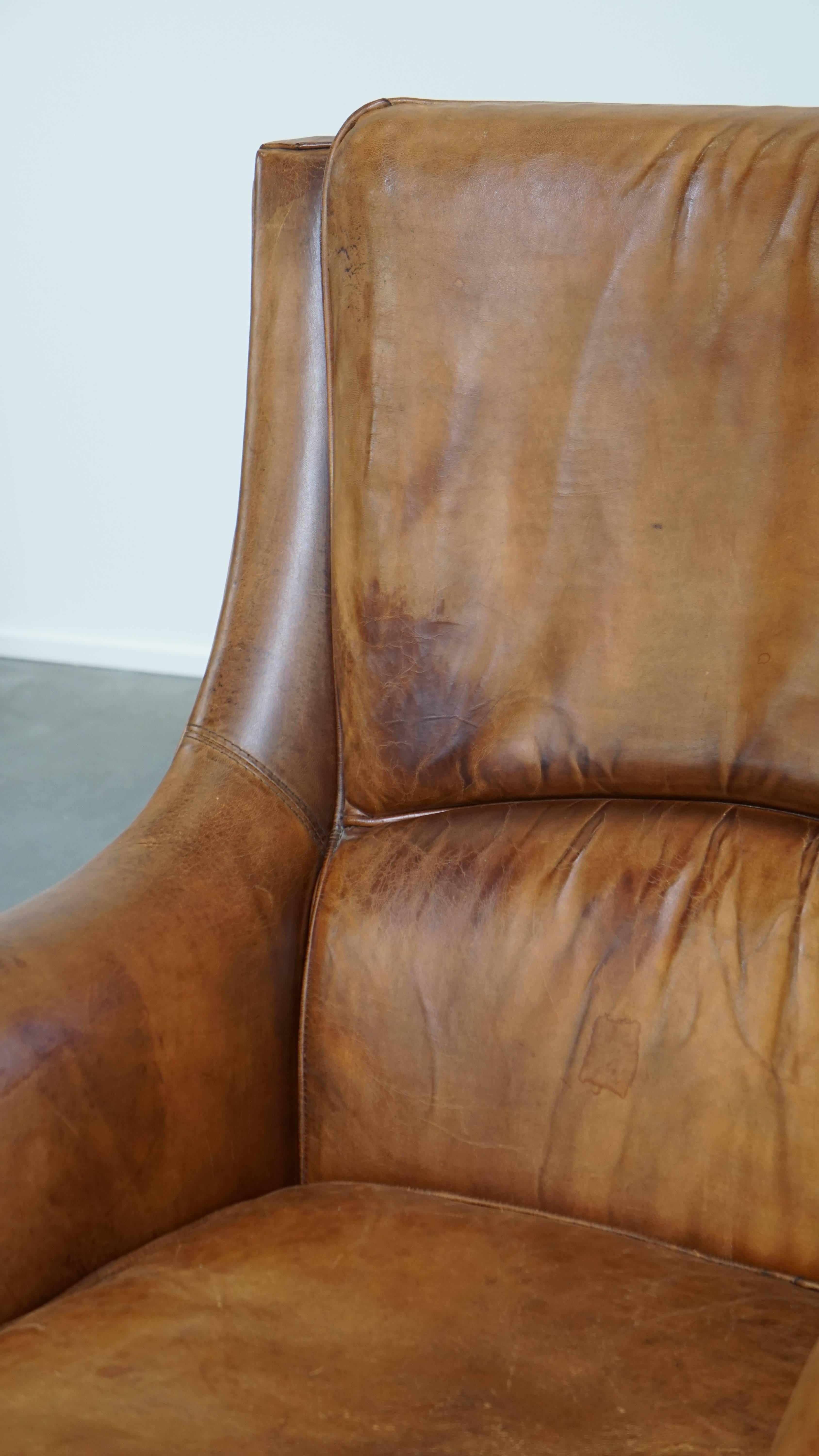 Fauteuil vintage en cuir de mouton en vente 4
