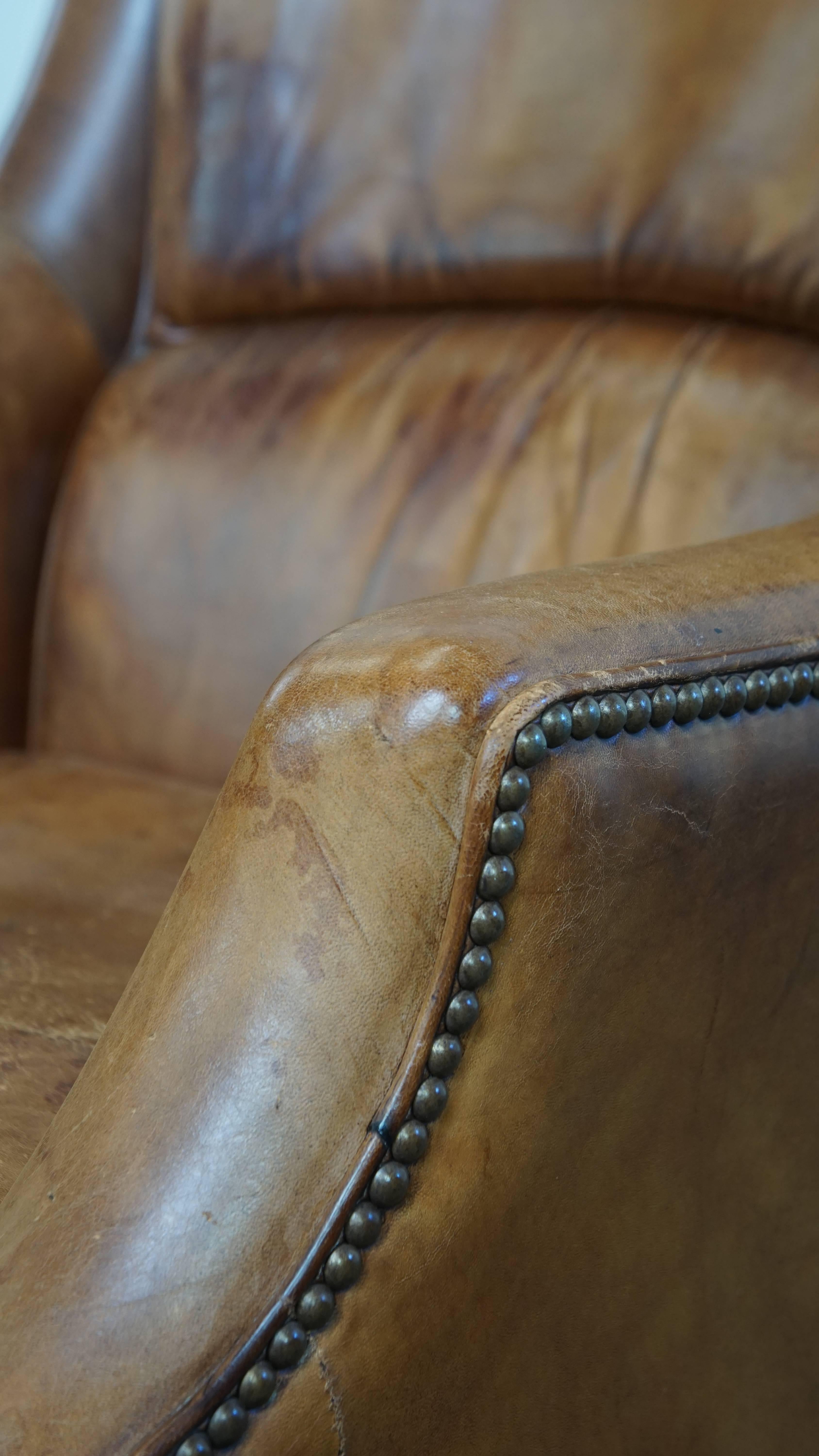 Fauteuil vintage en cuir de mouton en vente 8