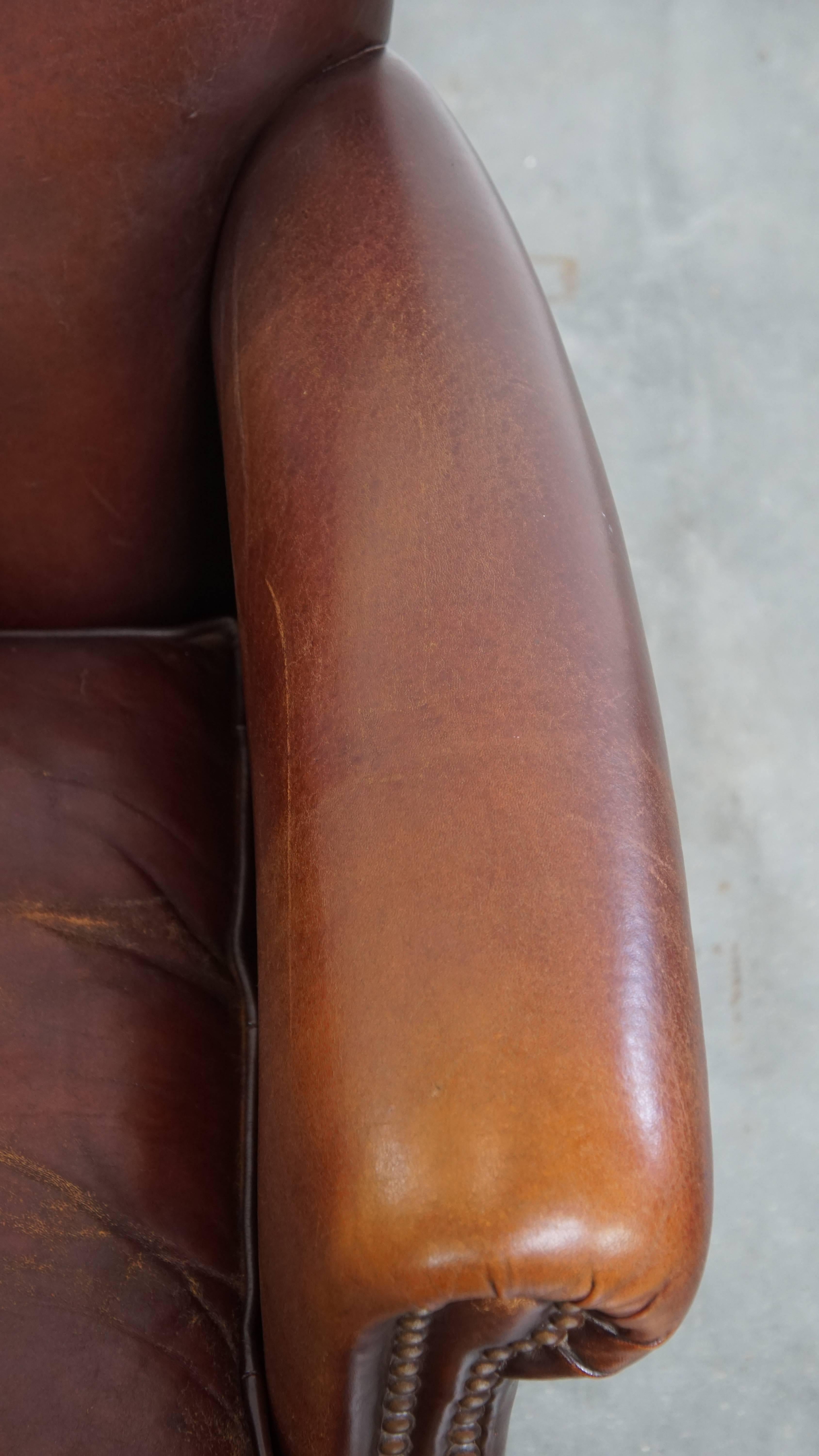 Fauteuil vintage en cuir de mouton en vente 1