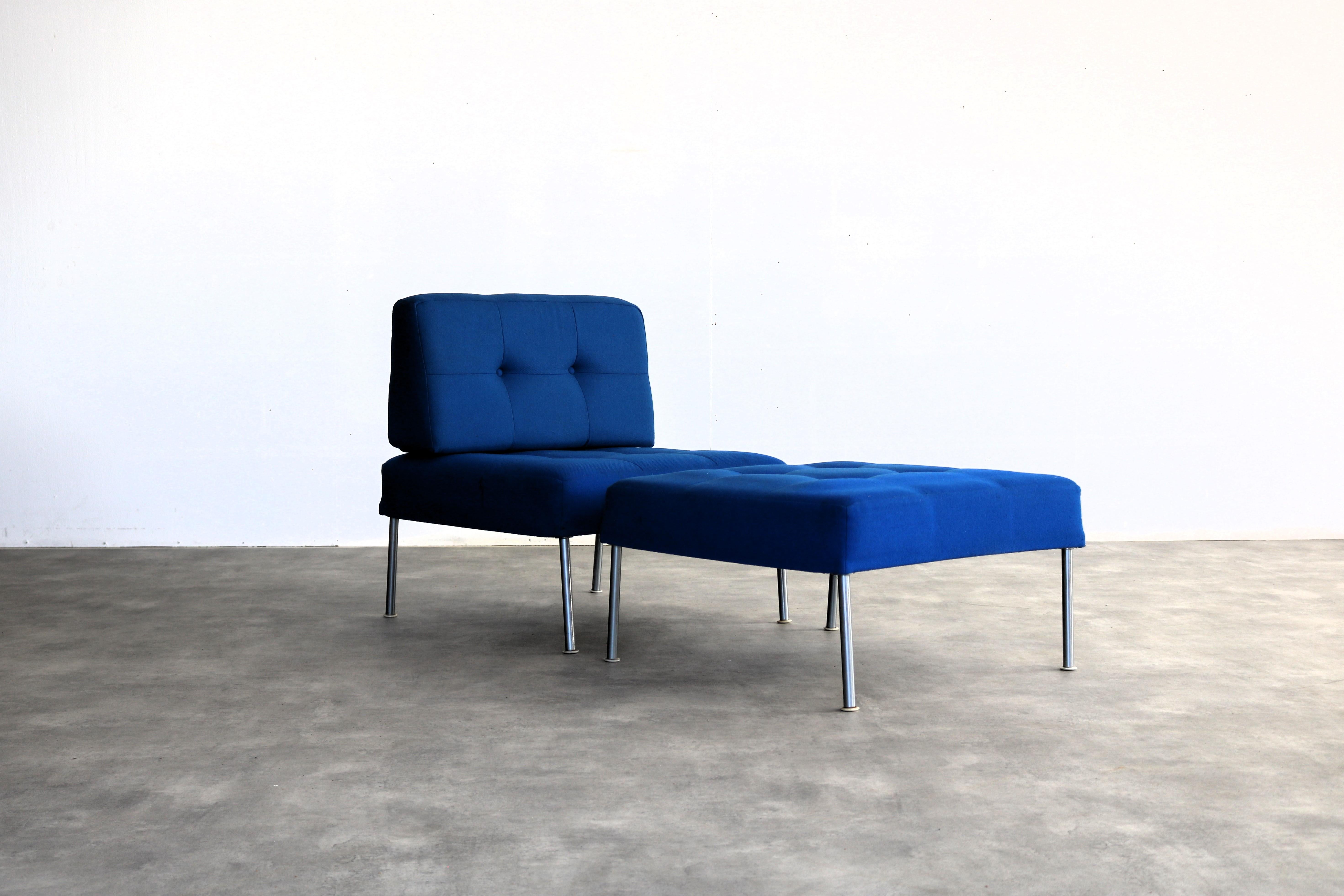 sillón vintage + otomana  sofá  Cadovius  Francia e Hijo

Sofá modular vintage compuesto por un sillón con otomana. Modelo 