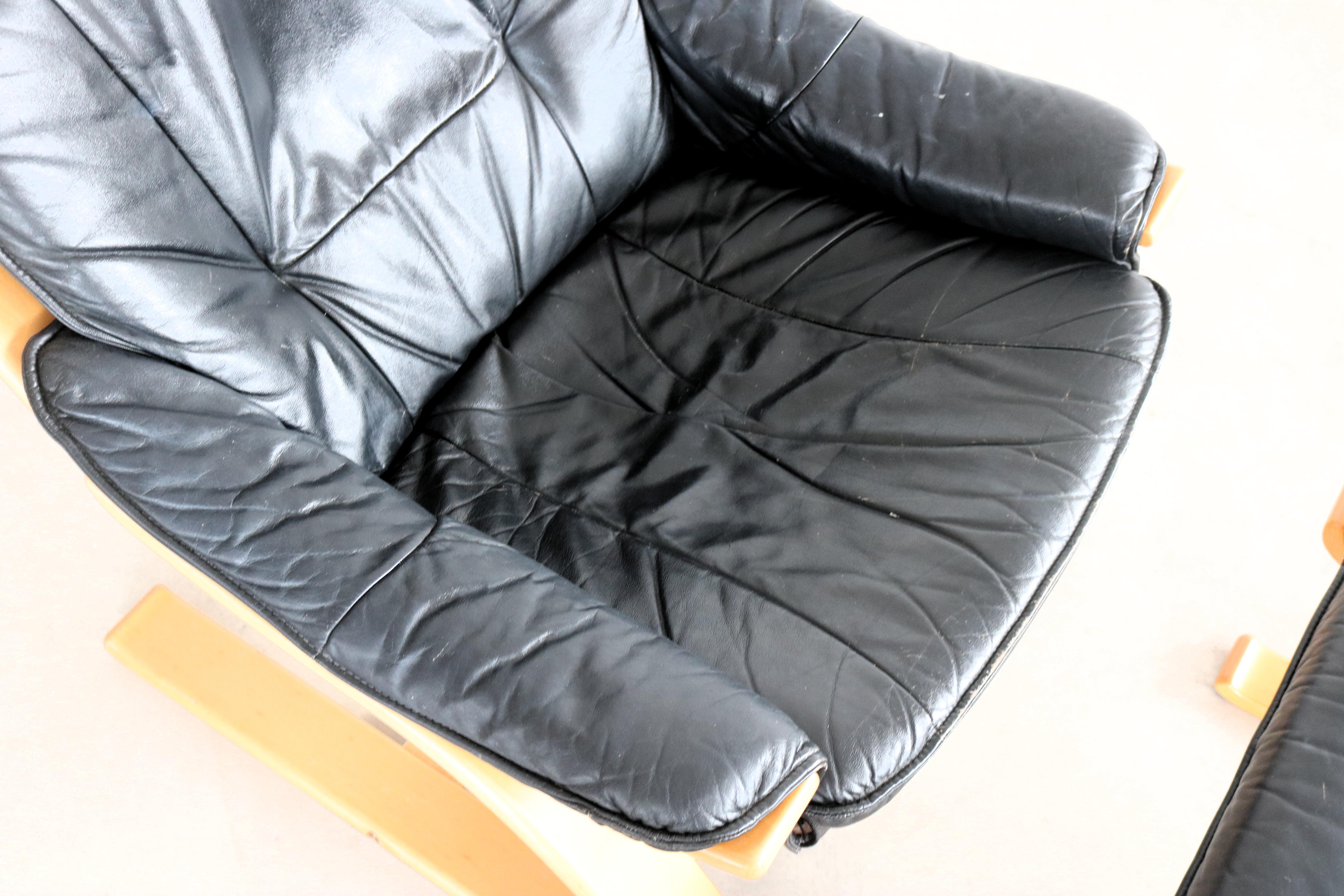Sillón vintage con otomana  butaca  1970s  Sueco en venta 1