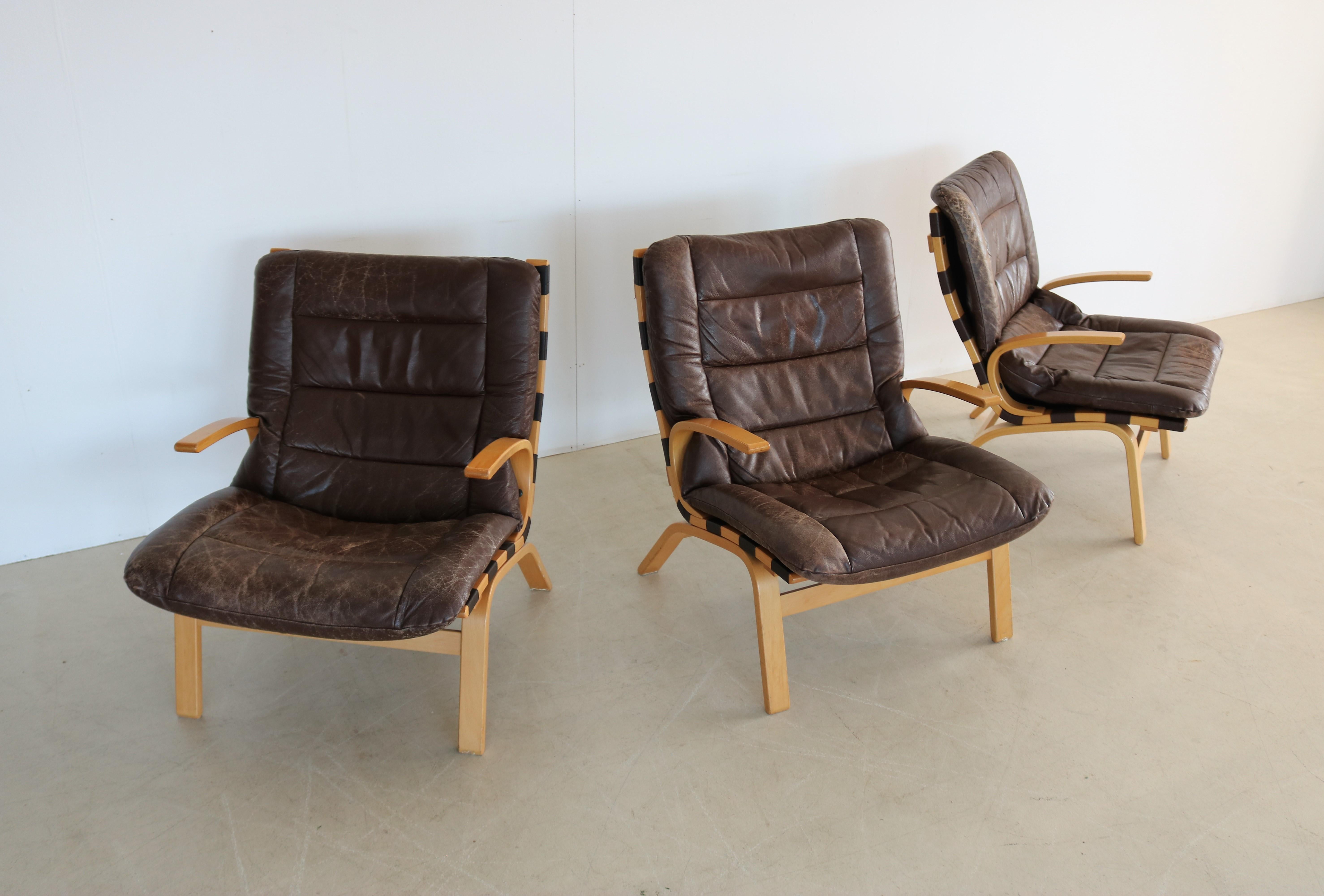 Leather Vintage Armchairs  hove mobler  skyline chair  Danish