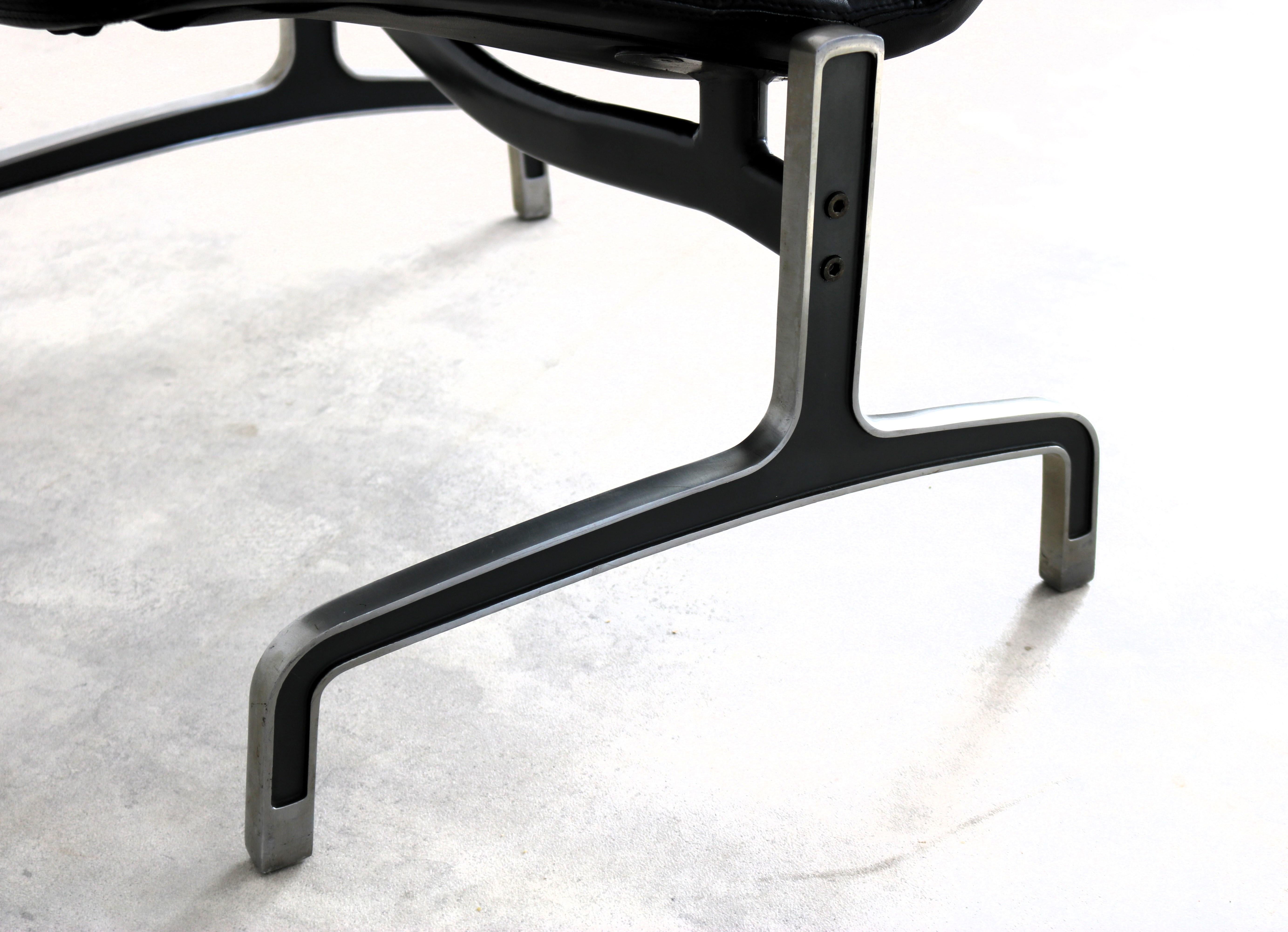 Fauteuils vintage  Jorgen Kastholm  série 8000  Design/One en vente 6