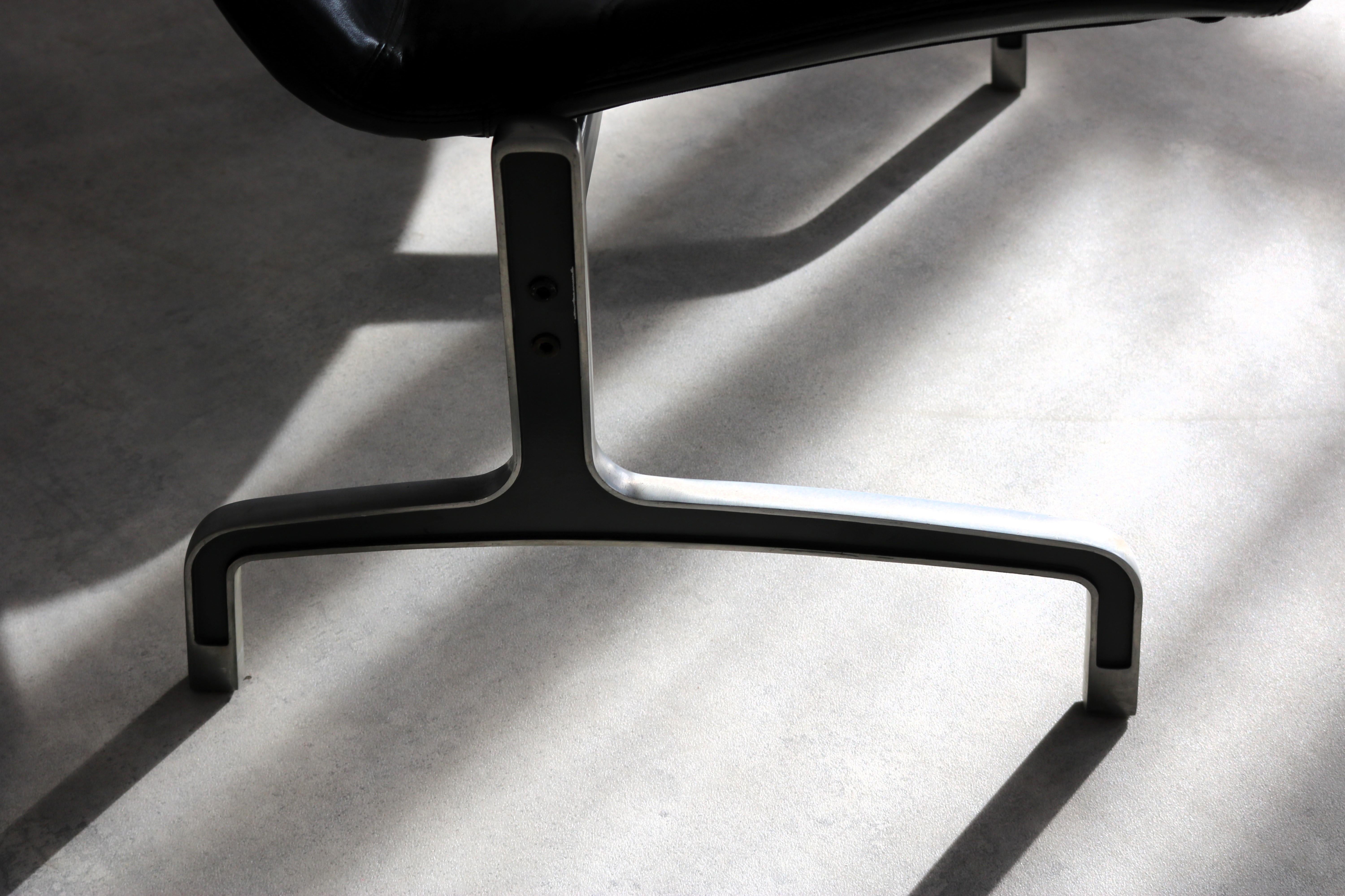 Aluminium Fauteuils vintage  Jorgen Kastholm  série 8000  Design/One en vente