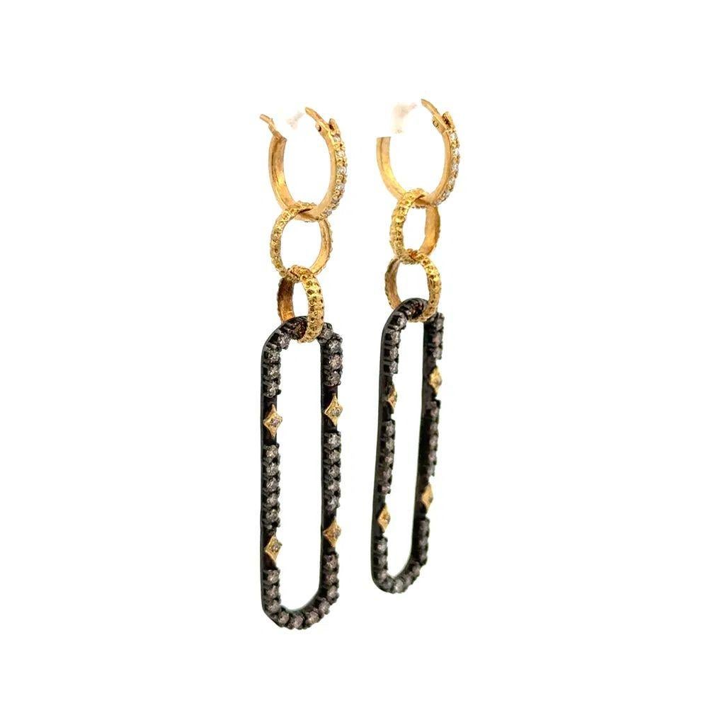 Einfach schön! Fein detaillierte Vintage Designer ARMENTA RBC Diamant Silber und Gold Tropfen Ohrringe auf Creolen. Handbesetzt mit 1.25 tcw Diamanten im runden Brillantschliff. Exquisit handgefertigt in Silber und 18K Gold. Die Länge beträgt ca.