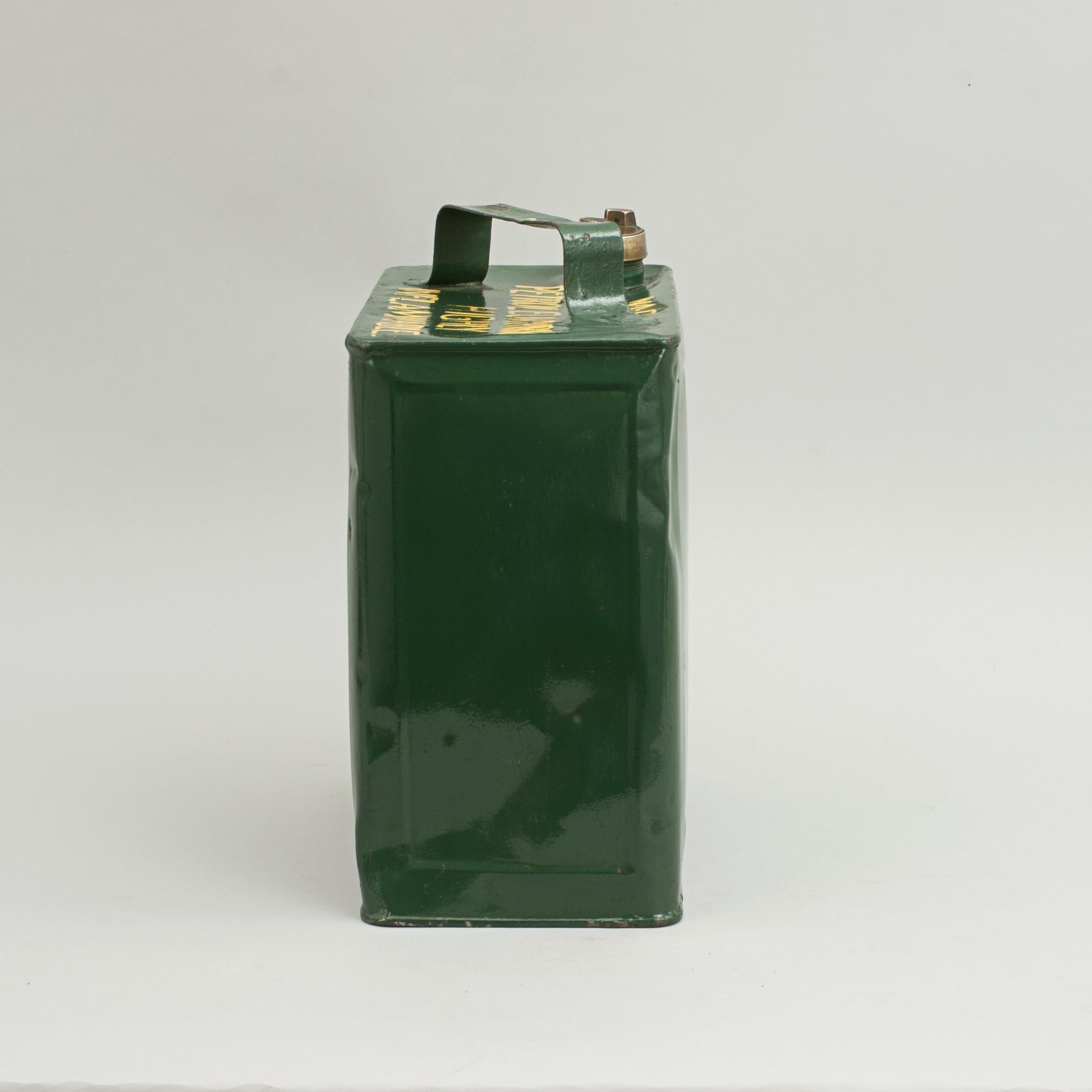 Bidón metálico de gasolina Vintage Army Británico en venta