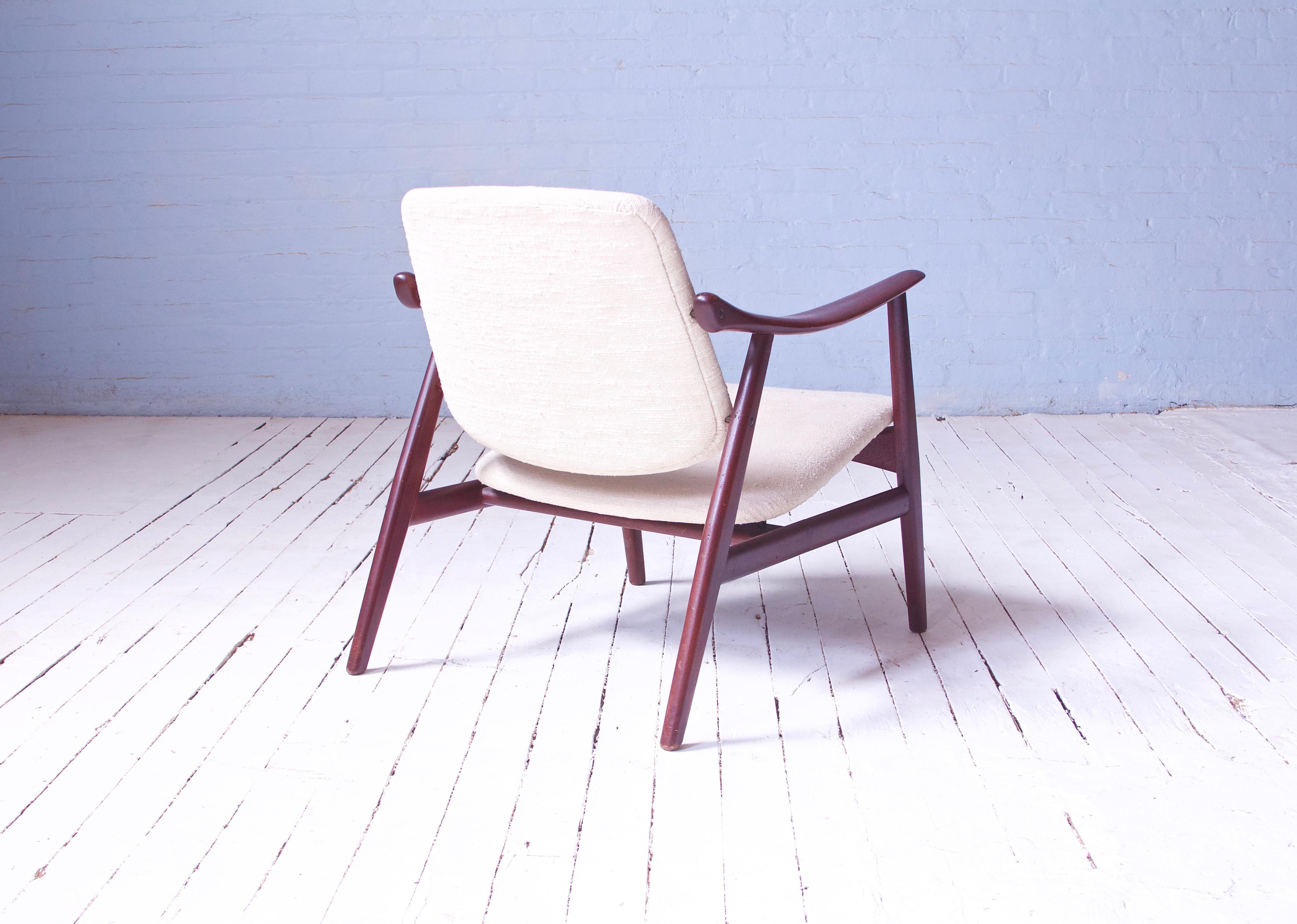 Scandinave moderne Fauteuil de salon vintage en teck Arne Hovmand-Olsen pour Mogens Kold - Denmark, années 1960 en vente