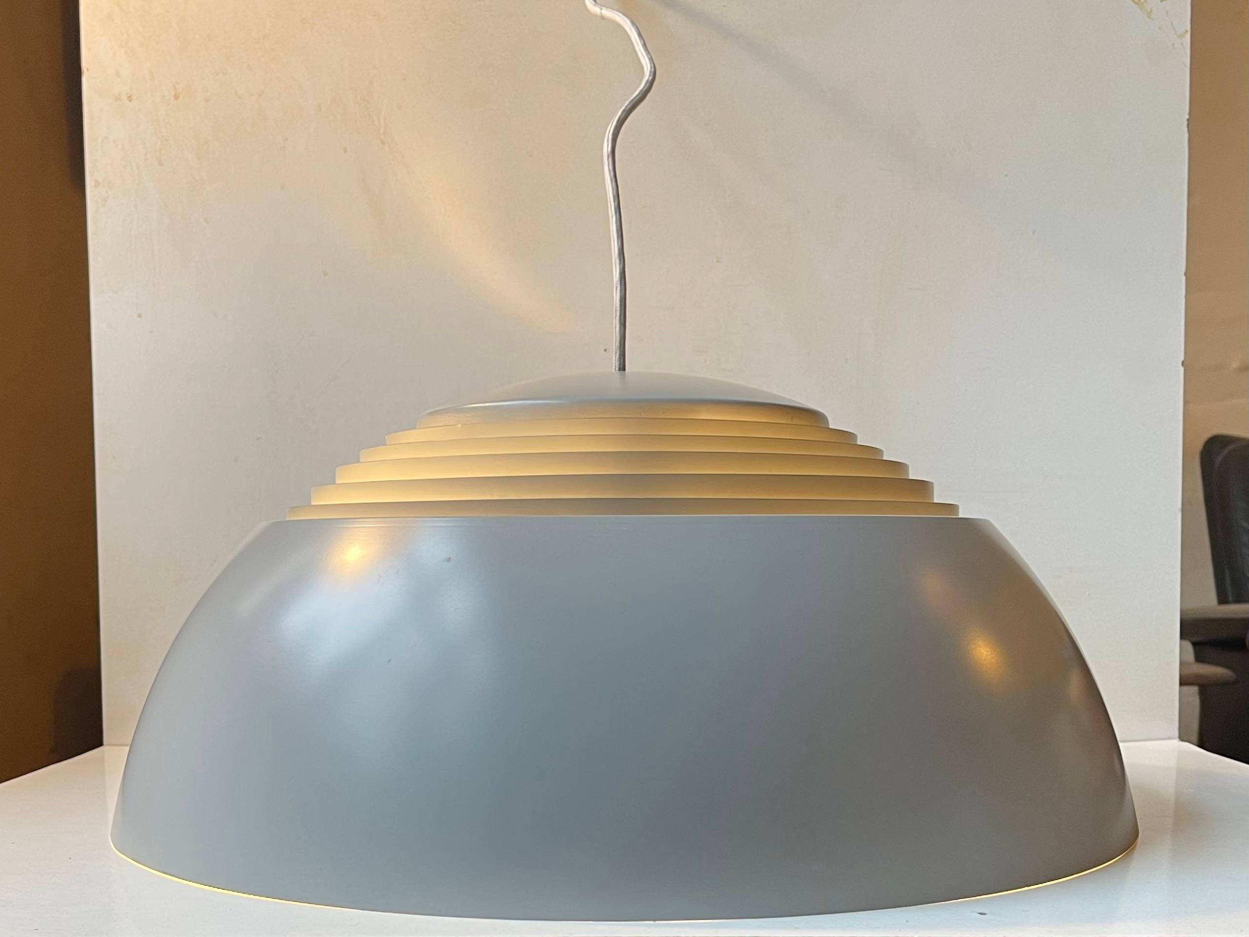 Vintage Arne Jacobsen Grey SAS Royal Ceiling Lamp for Louis Poulsen, 1960s In Good Condition For Sale In Esbjerg, DK