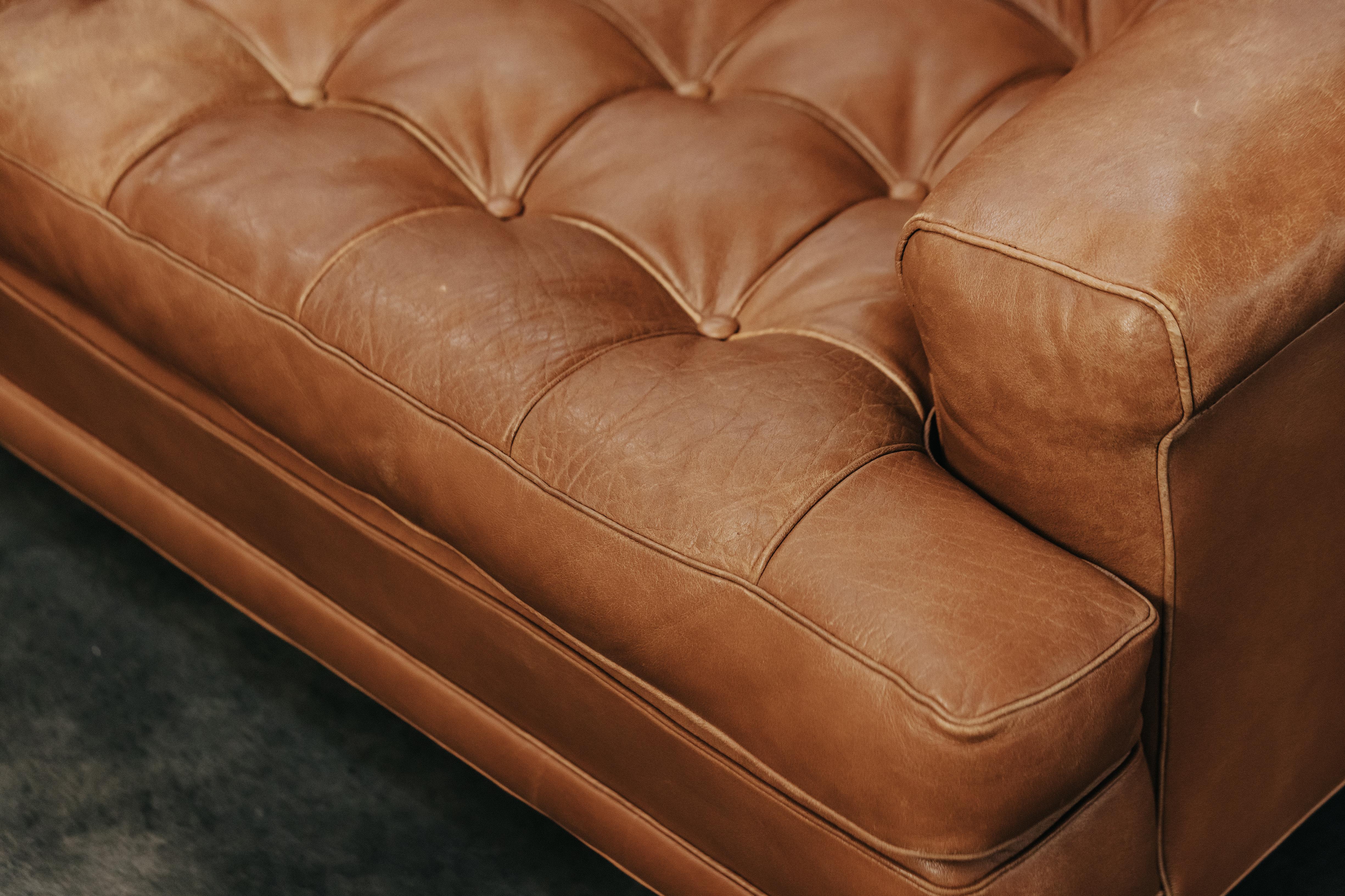 Vintage Arne Norell Leather Sofa, Model Merker, From Sweden Circa 1970 For Sale 3