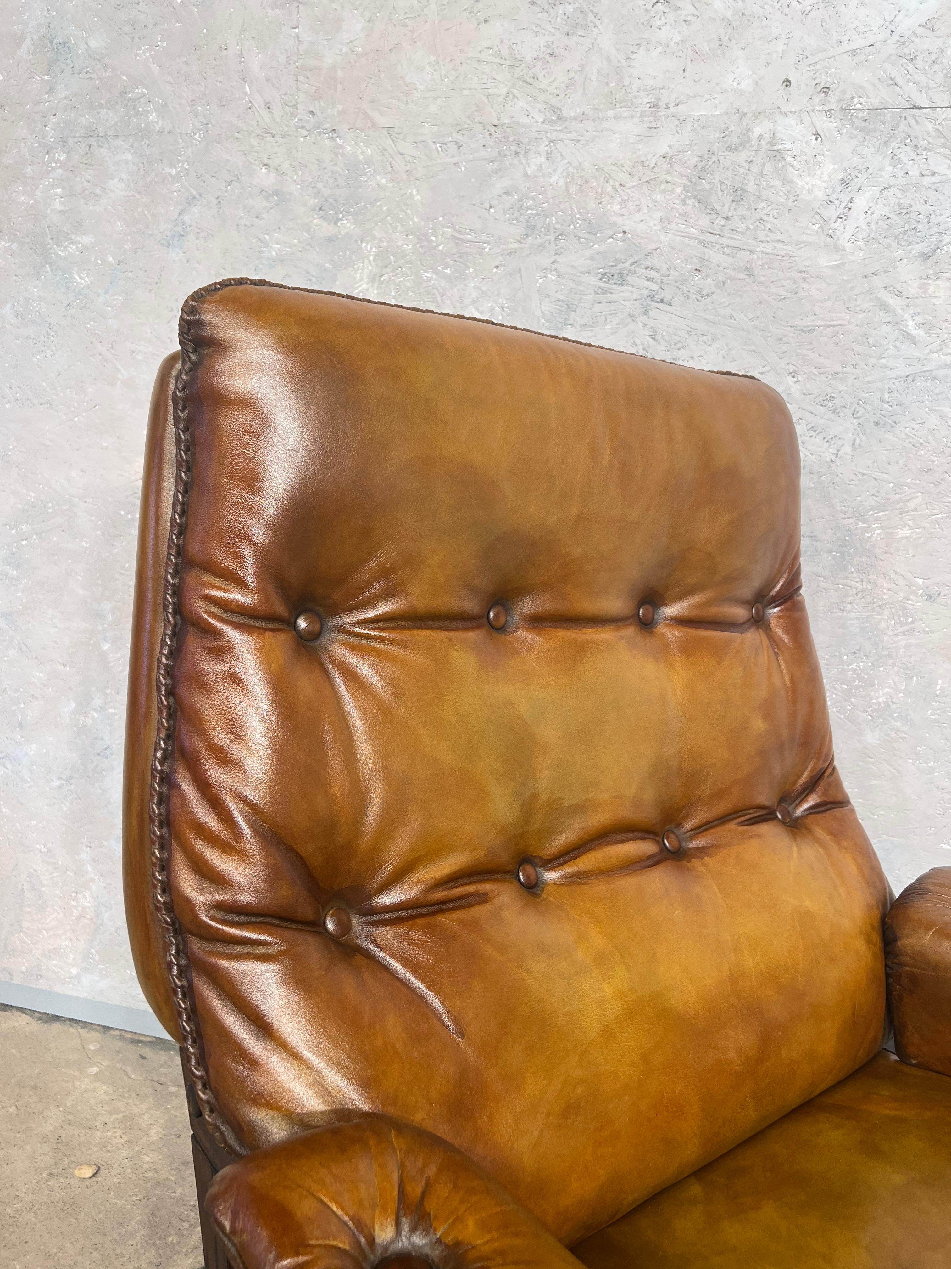 20th Century Vintage Arne Norell Leather Swivel Chair Hand dyed Tan #460 For Sale