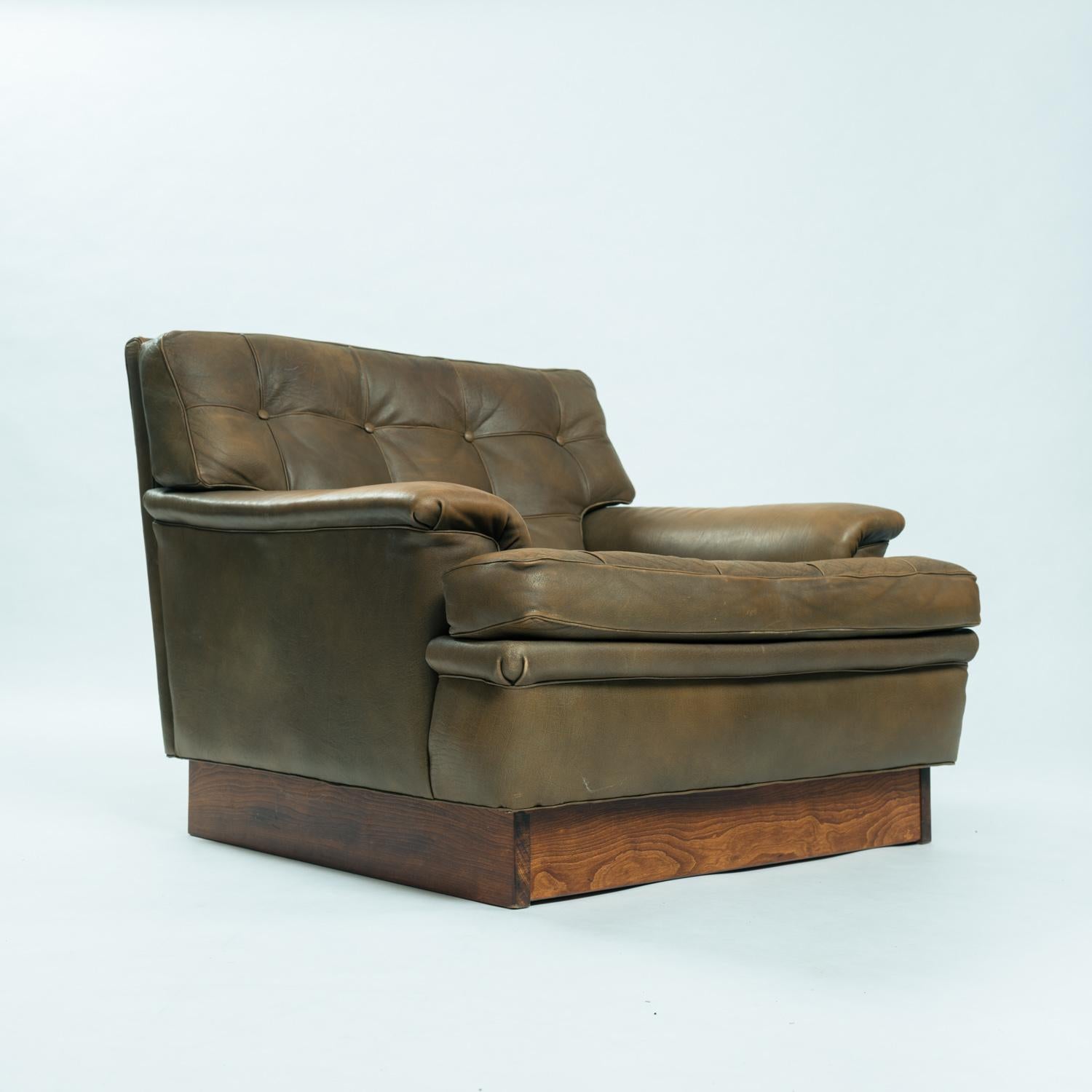 vintage Arne Norell Merkur buffalo leather easychair, Sweden, 1960s For Sale 1