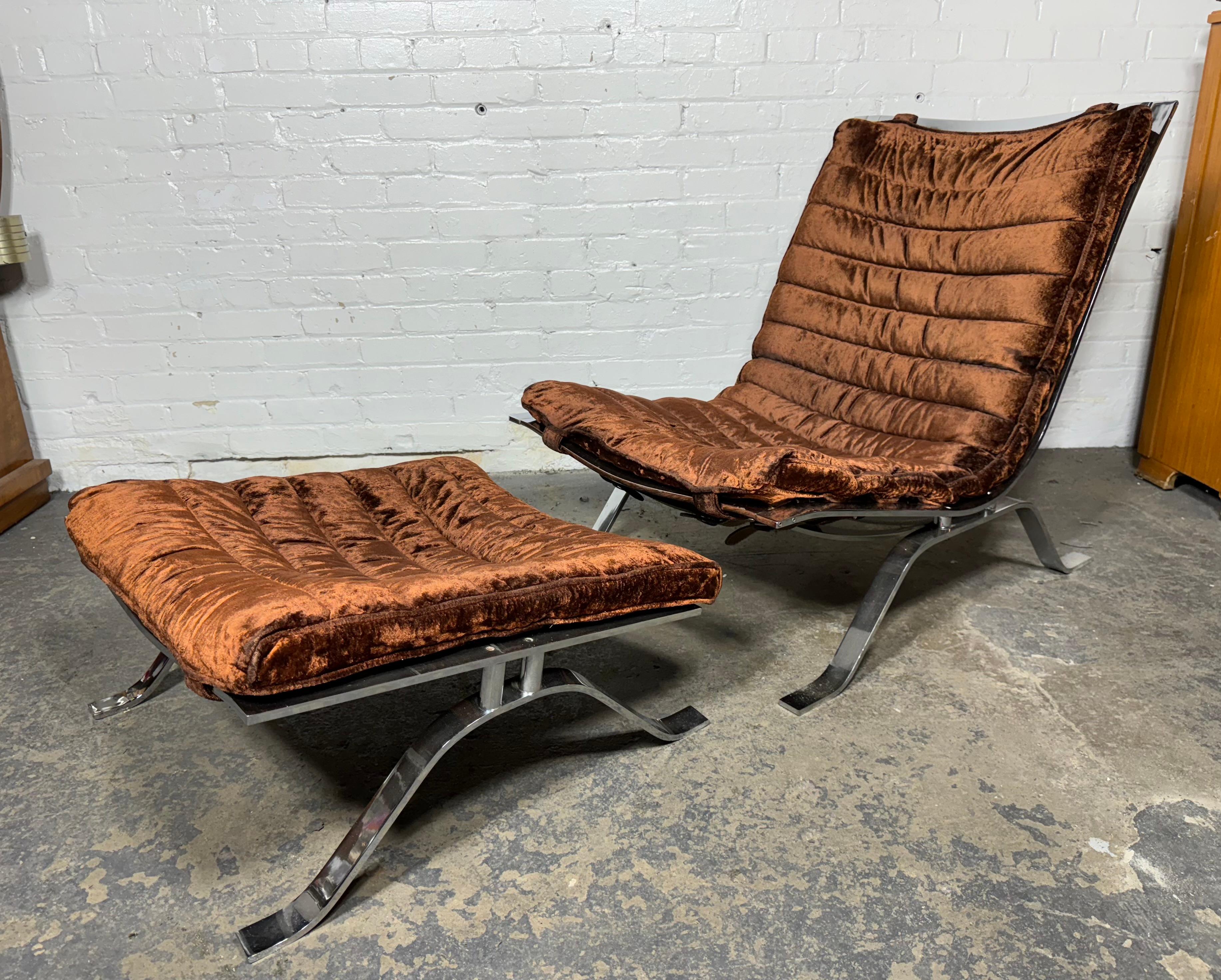 Vintage Arne Norell Velvet and Chrome Ari Lounge Chair and Ottoman For Sale 1