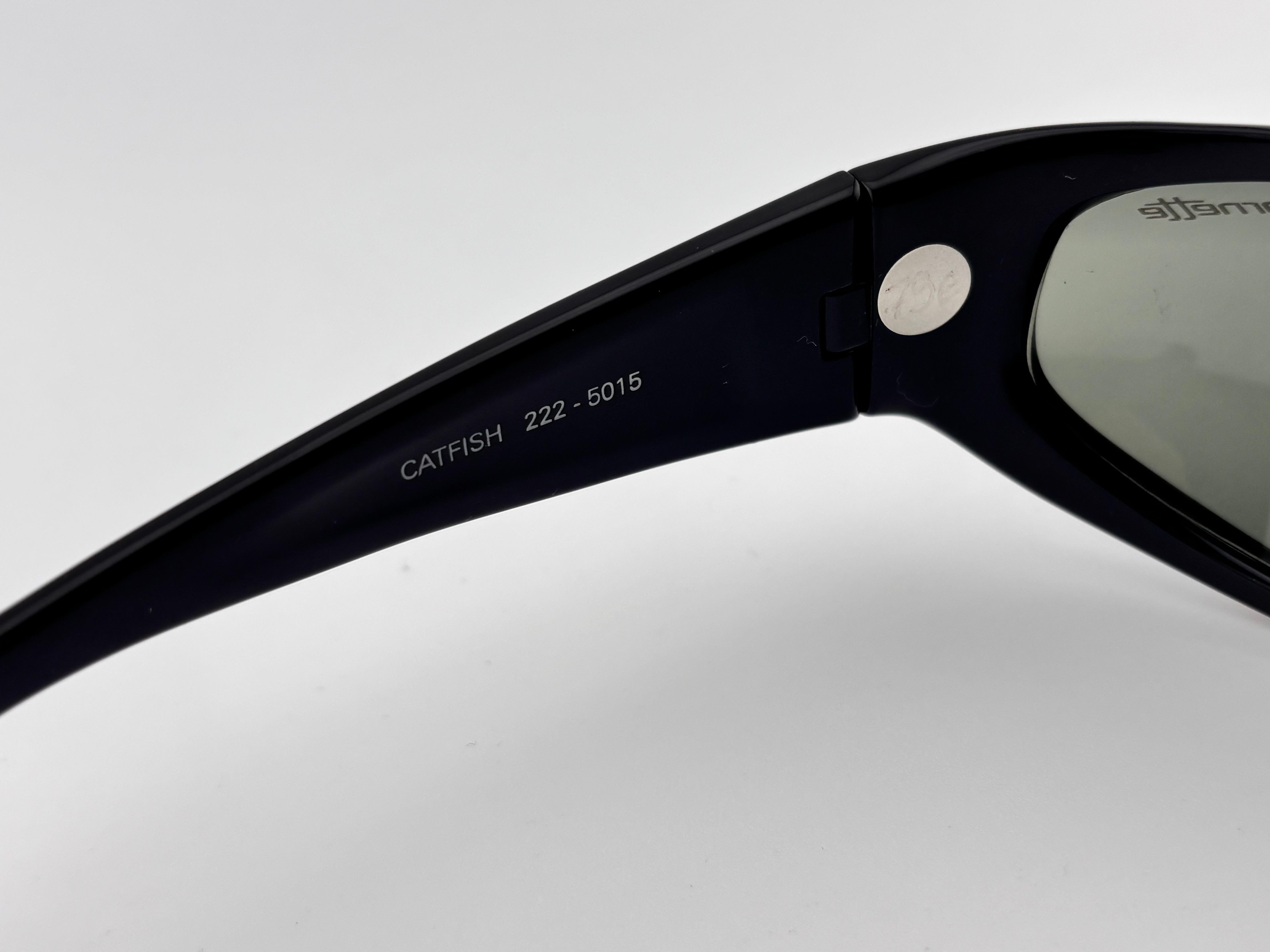 Lunettes de soleil vintage Arnette Catfish 222 Wrap Around Sleek Blue 1990's Y2K Neuf - En vente à Baleares, Baleares