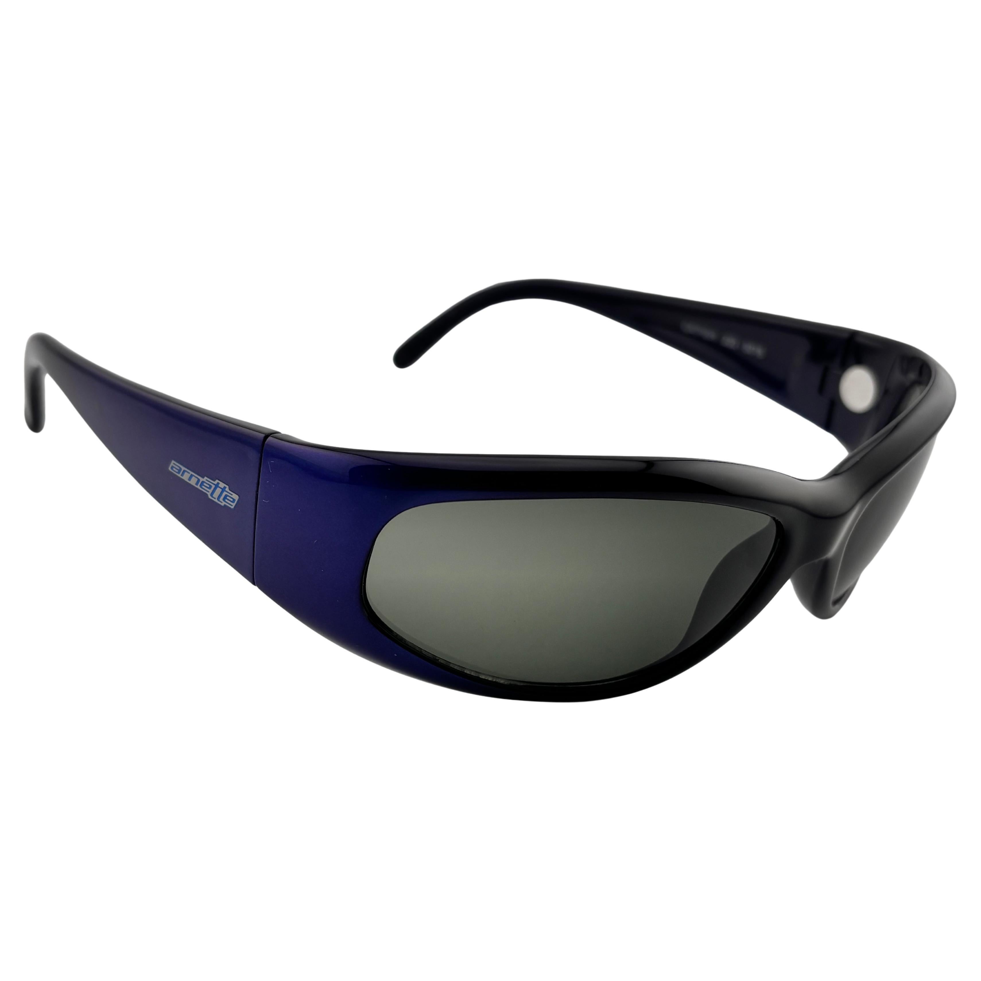 Lunettes de soleil vintage Arnette Catfish 222 Wrap Around Sleek Blue 1990
s Y2K