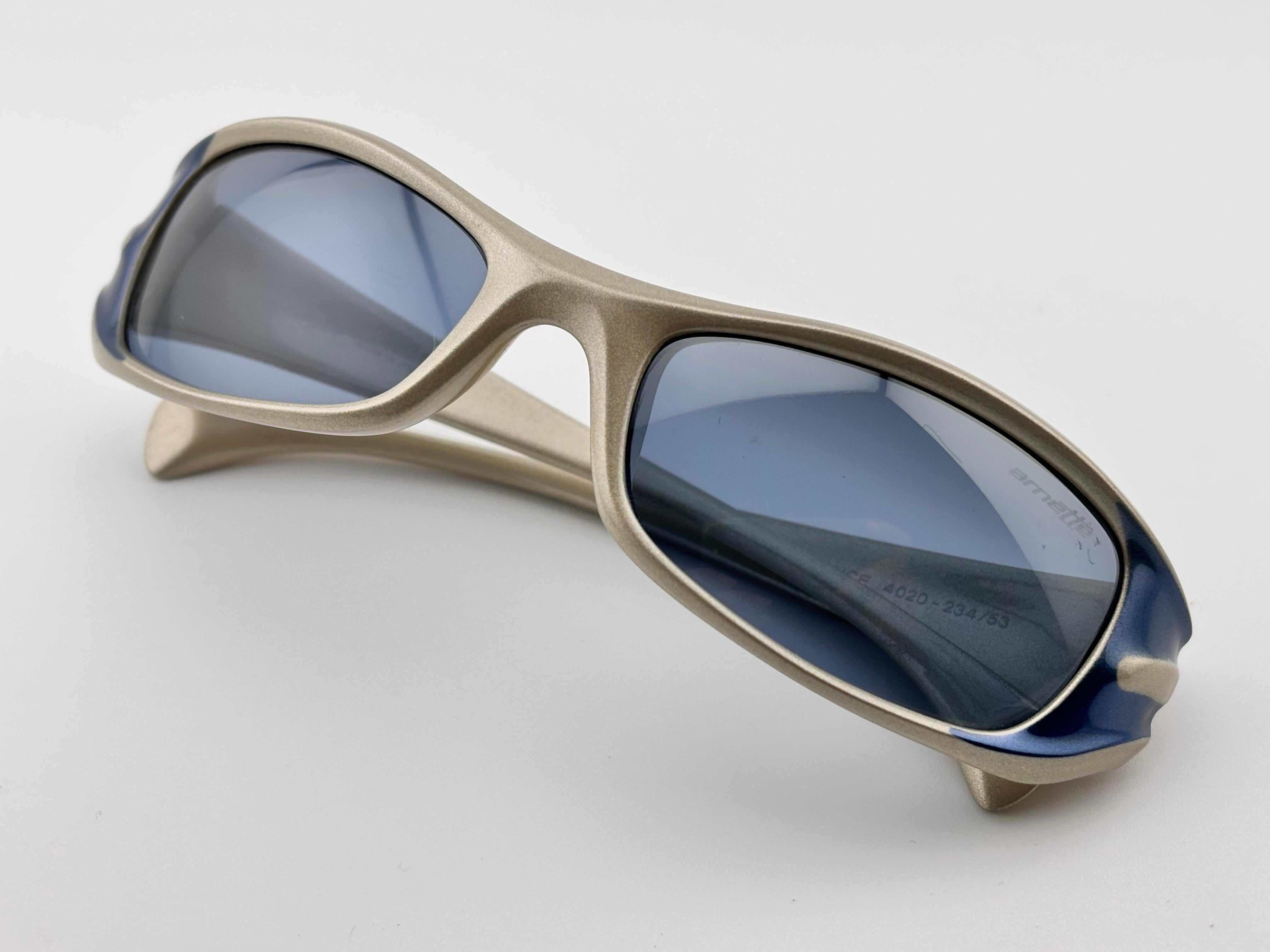 Vintage Arnette Stance Wrap Around Sleek Schwarz  1990'S Y2K-Sonnenbrille im Angebot 2