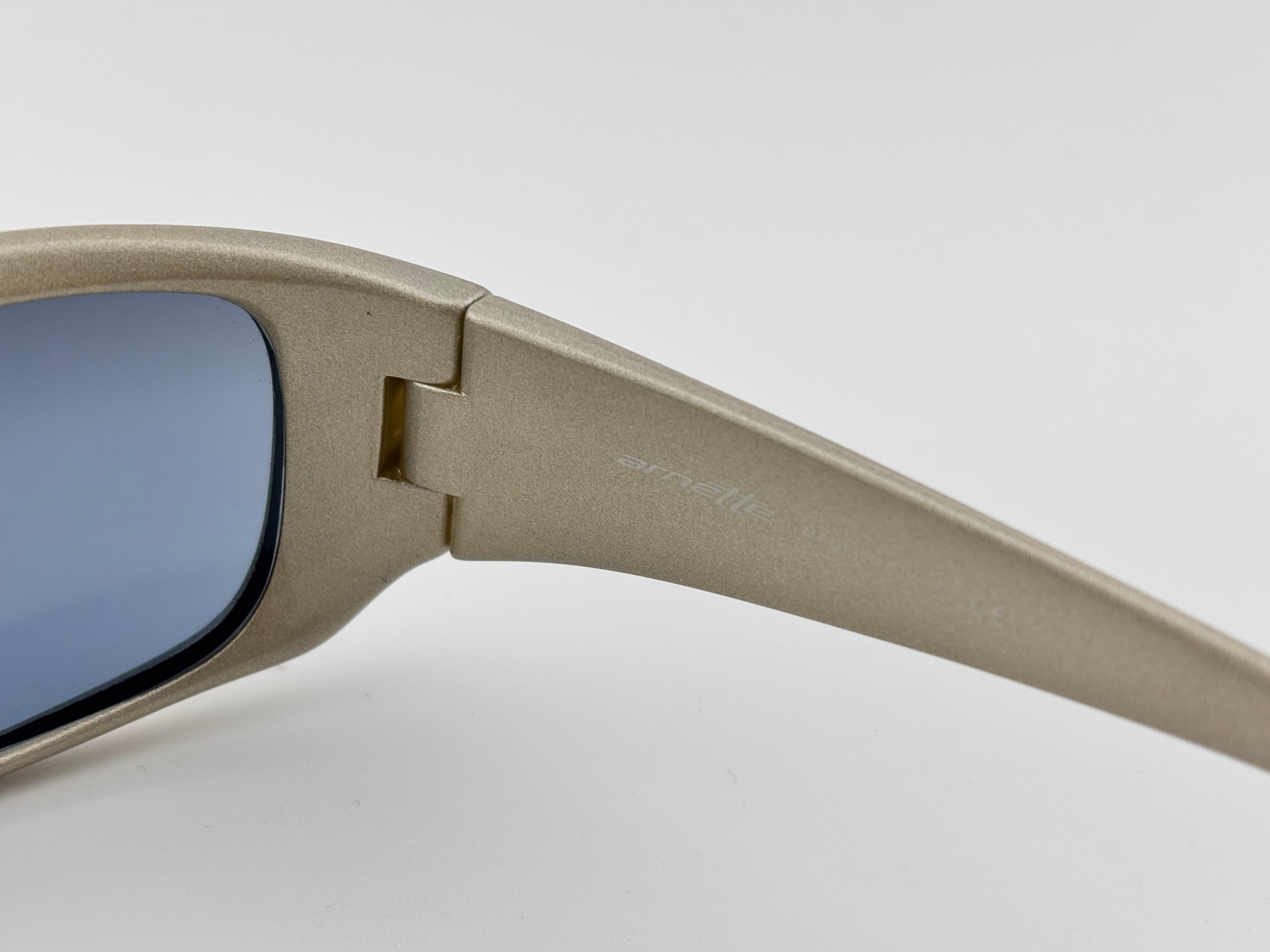 Vintage Arnette Stance Wrap Around Sleek Schwarz  1990'S Y2K-Sonnenbrille im Angebot 3