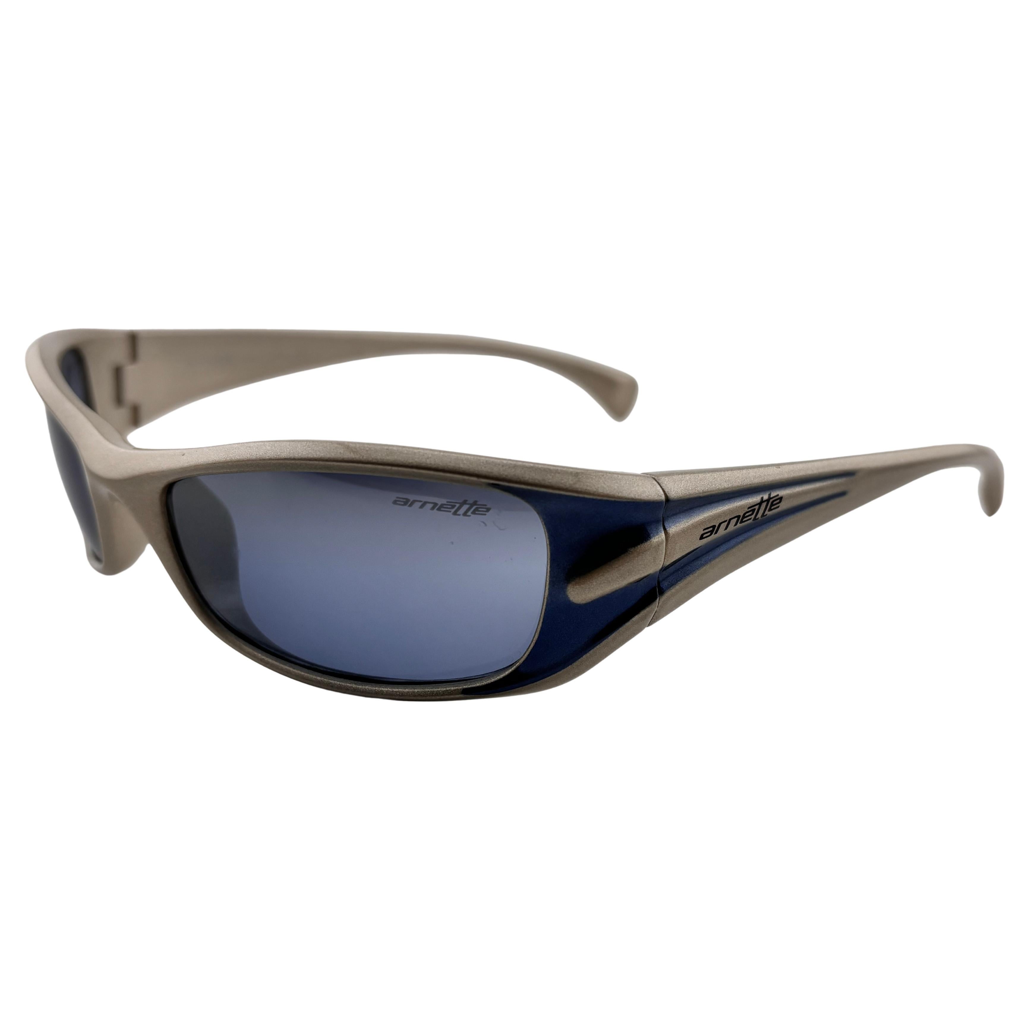 Vintage Arnette Stance Wrap Around Sleek Schwarz 1990
S Y2K-Sonnenbrille