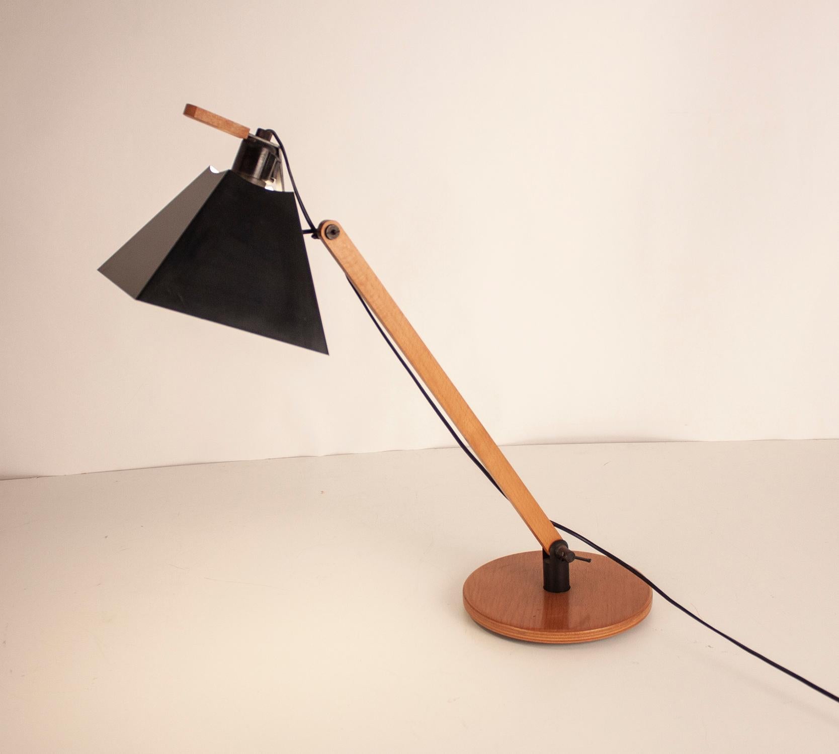 Espagnol  Lampe de bureau vintage Arquímedes par Gemma Bernal pour Tramo, années 1970 en vente