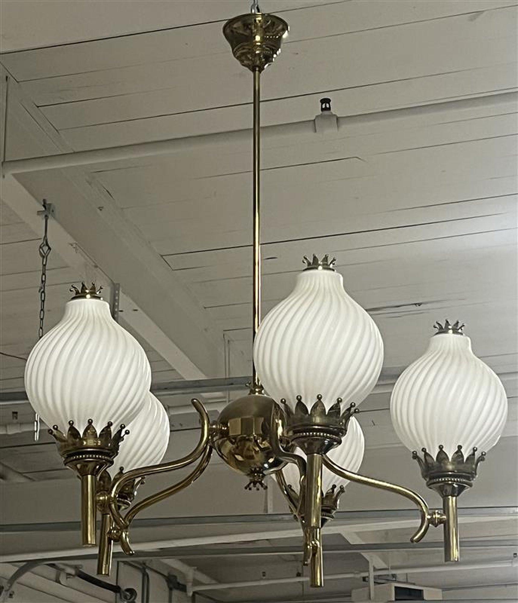 Vintage Arredoluce Chandelier designed by Angelo Lelli  For Sale 2