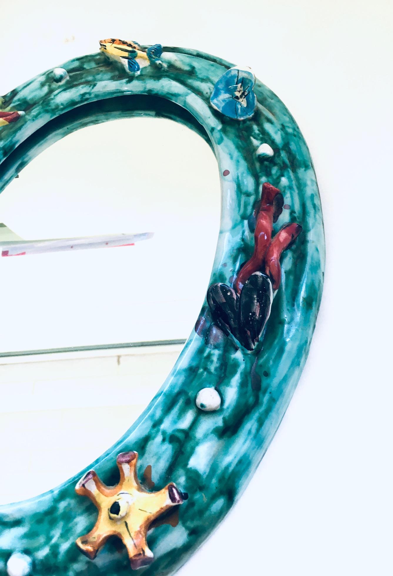 Italiano Specchio da parete ovale 'Ocean' in ceramica d'arte vintage di Supercasa, Italia, anni '60 in vendita