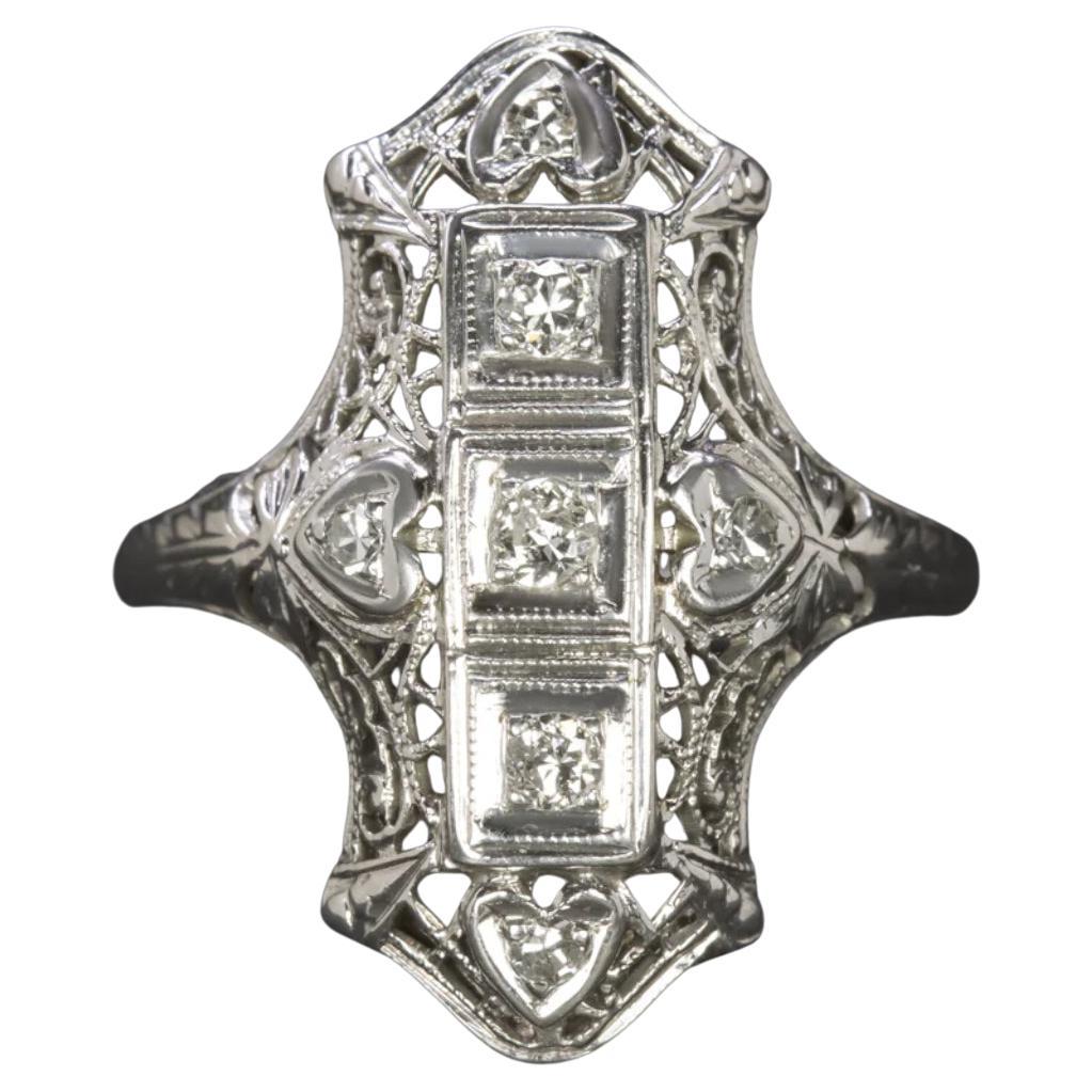 Vintage Art Deco 0.18 Carat Diamond Filigree Cocktail Ring in 18K White Gold For Sale