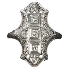 Filigraner Vintage-Cocktailring aus 18 Karat Weißgold mit 0,18 Karat Diamant im Art déco-Stil