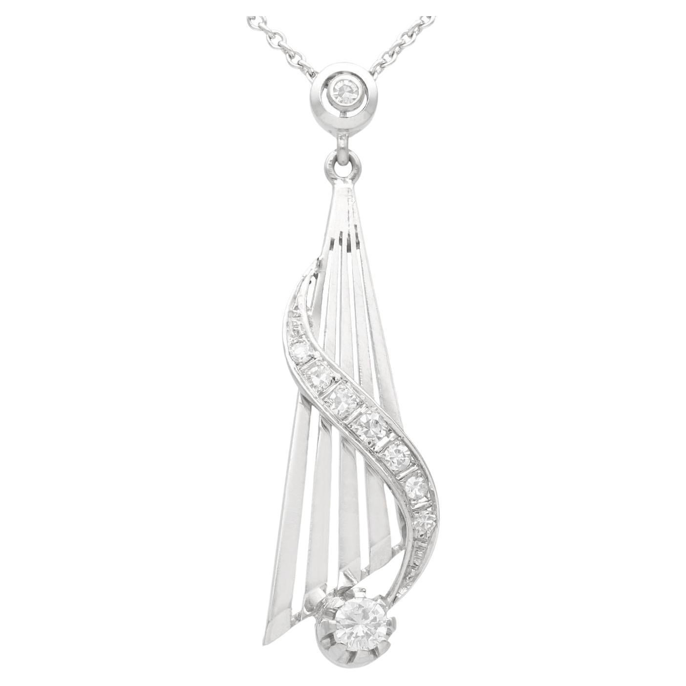 Vintage Art Deco 0.26 Carat Diamond and 14K White Gold Pendant For Sale