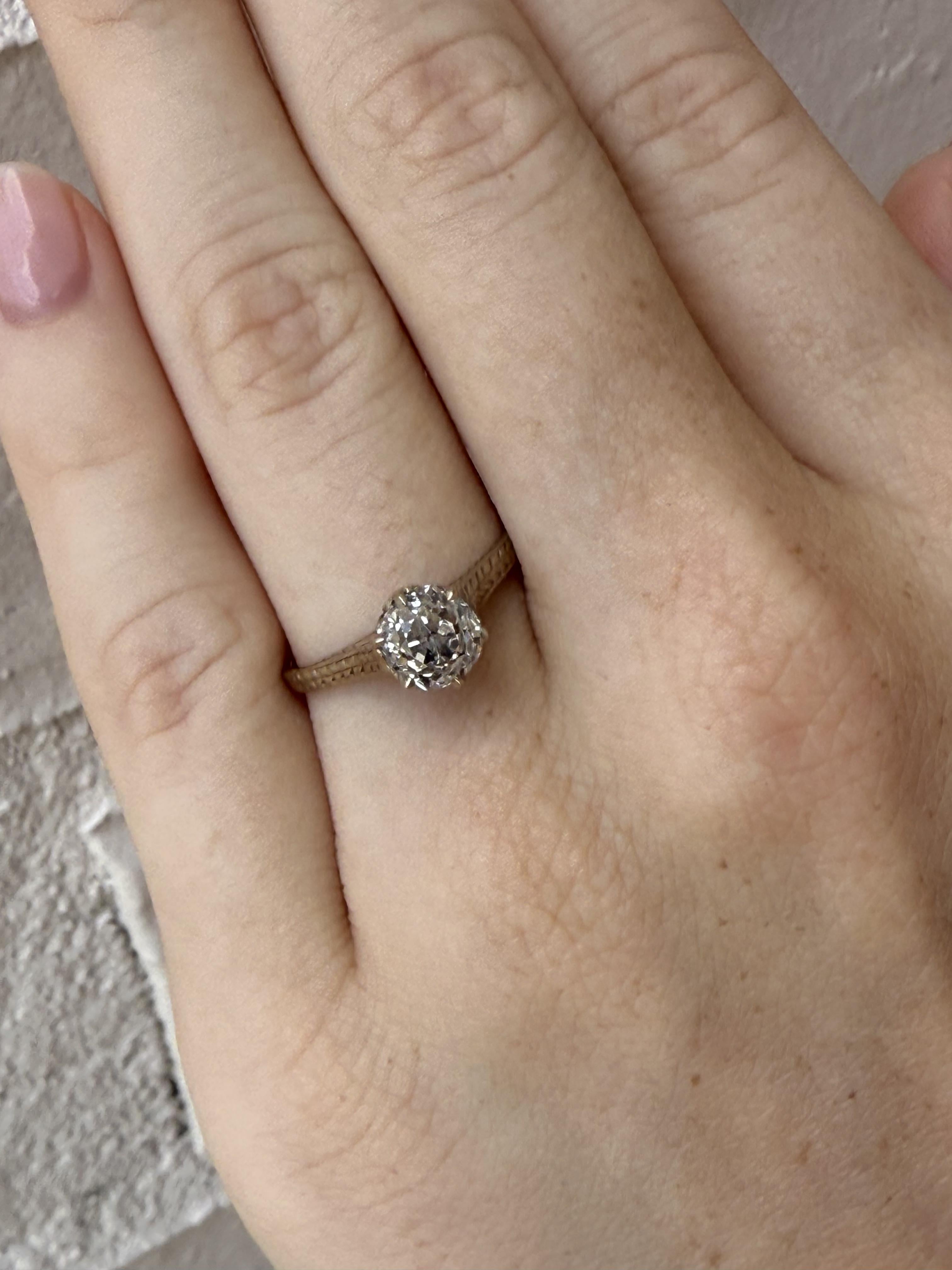 Vintage Art Deco 1 Carat Old Mine Cut Diamond Engagement Ring 14K White Gold In Good Condition For Sale In Montgomery, AL
