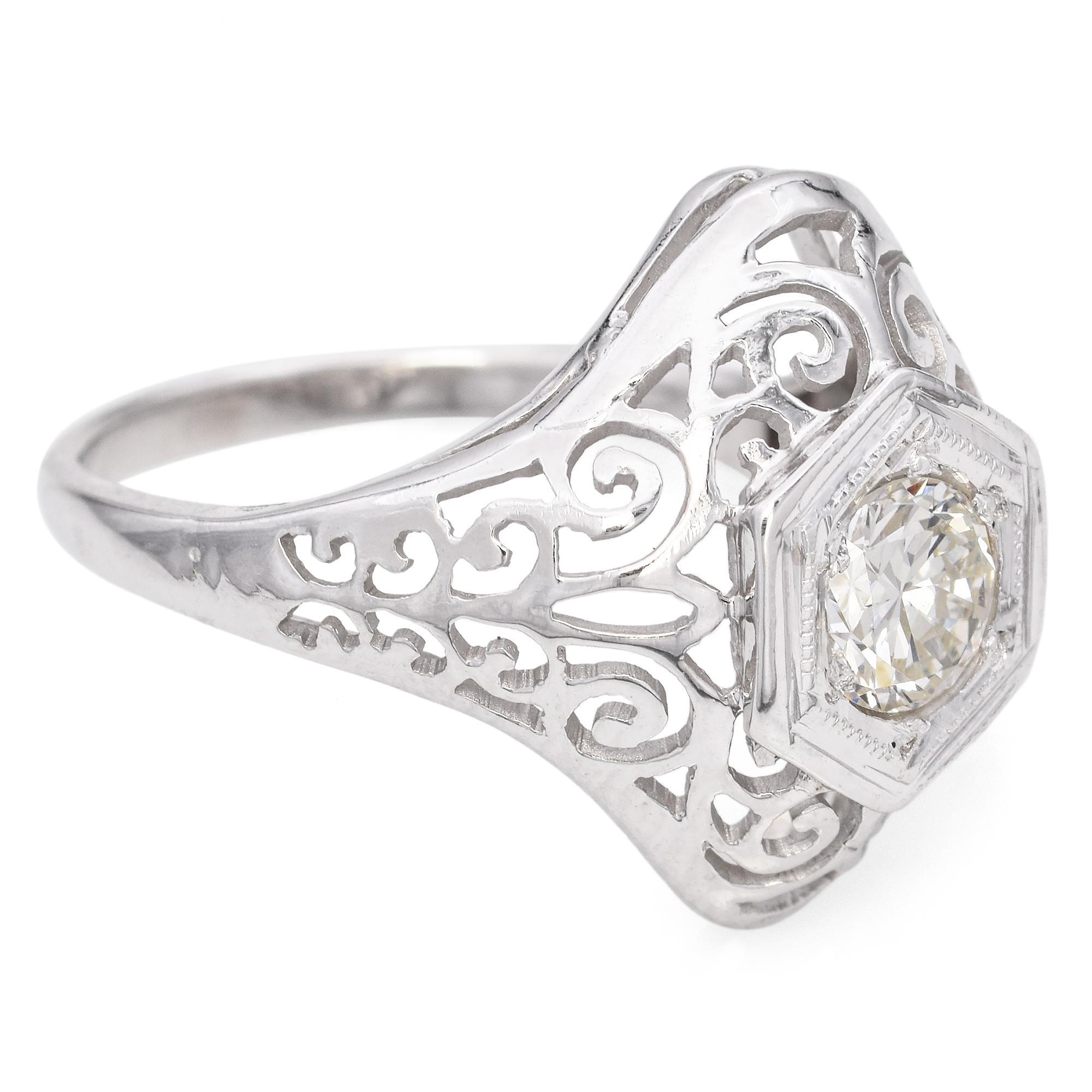 Vintage Art Deco 10K White Gold 0.45 Ct Diamond Engagement Ring In Good Condition For Sale In New York, NY