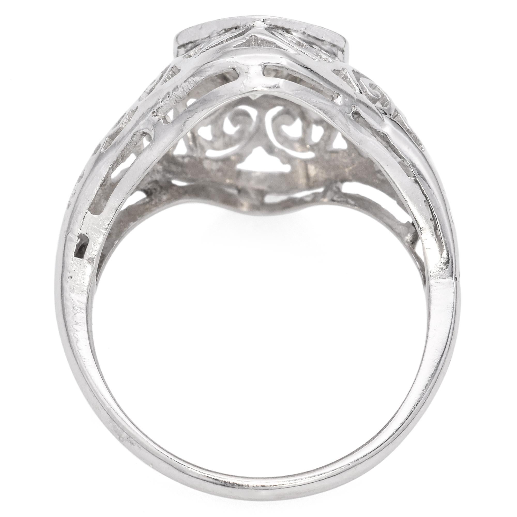 Women's Vintage Art Deco 10K White Gold 0.45 Ct Diamond Engagement Ring For Sale