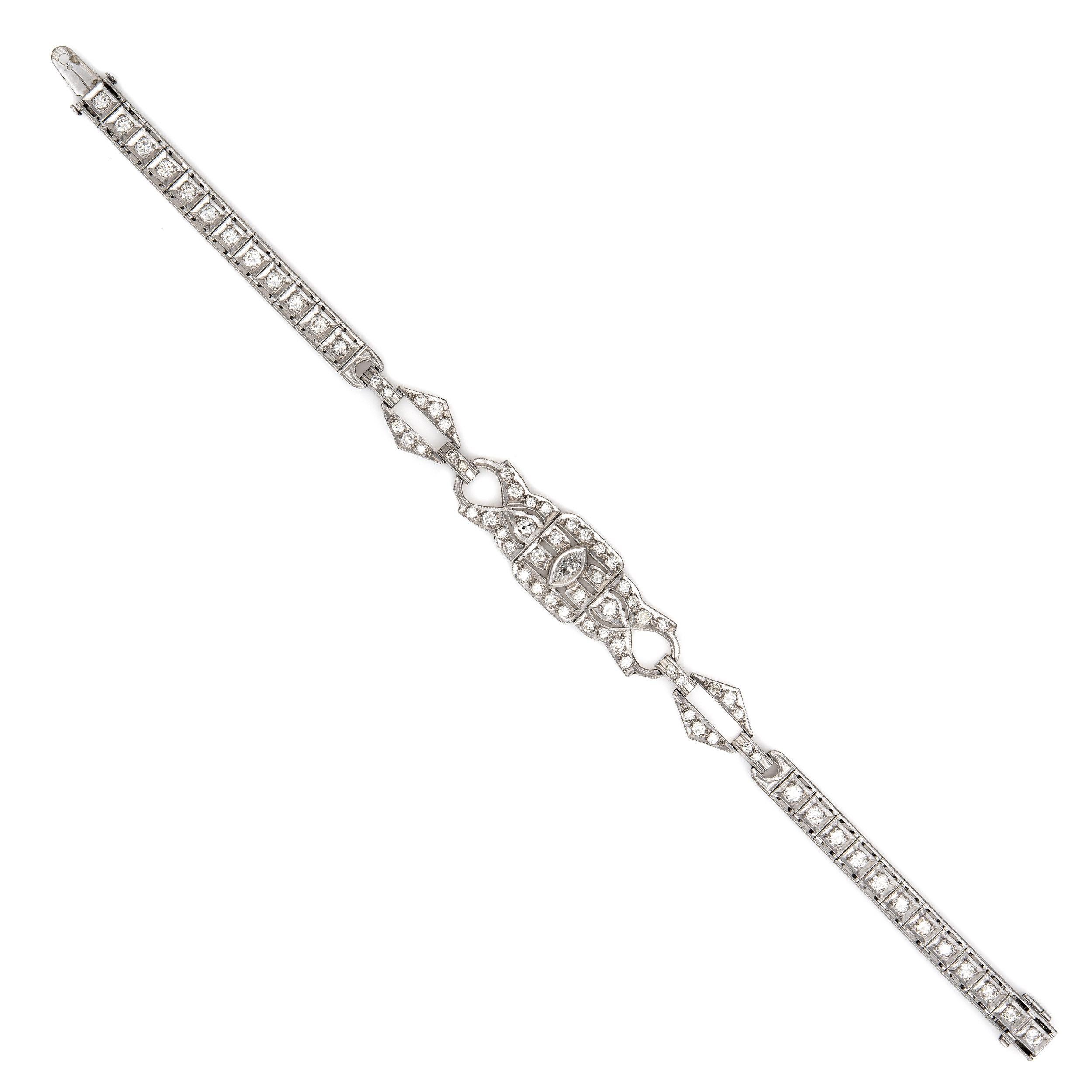 Vintage Art Deco 1.65ct Diamond Bracelet Platinum Estate Fine Jewelry In Good Condition In Torrance, CA