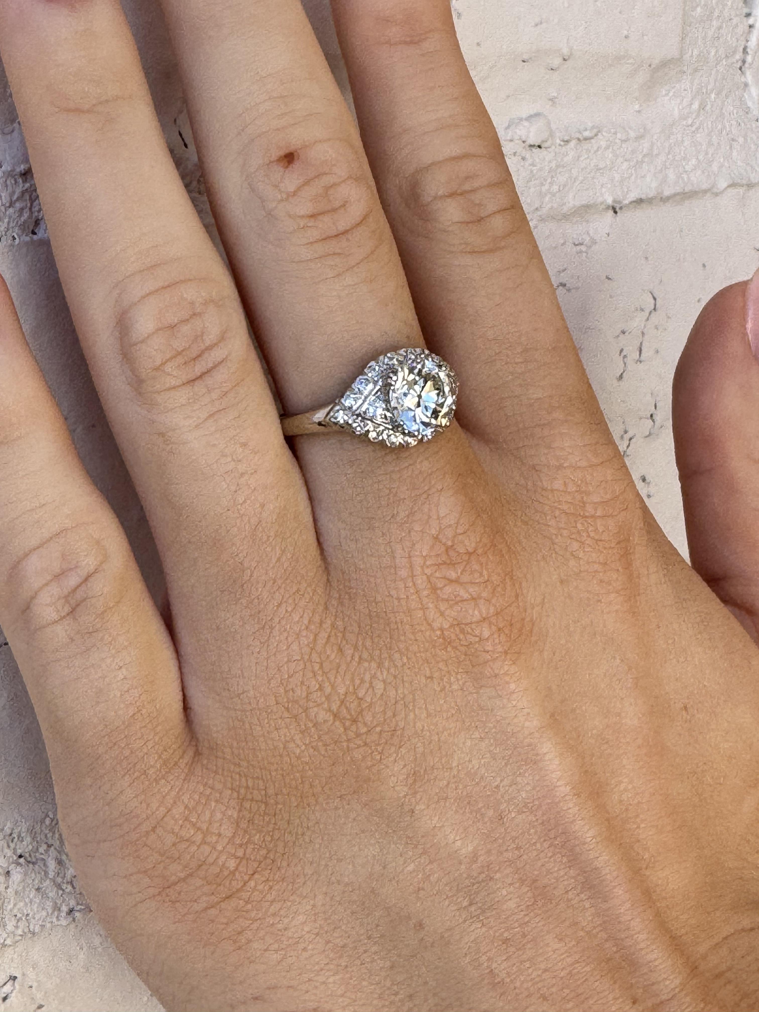 Vintage Art Deco 1,73 Karat Platin Verlobungsring GIA, Vintage (Alteuropäischer Schliff)
