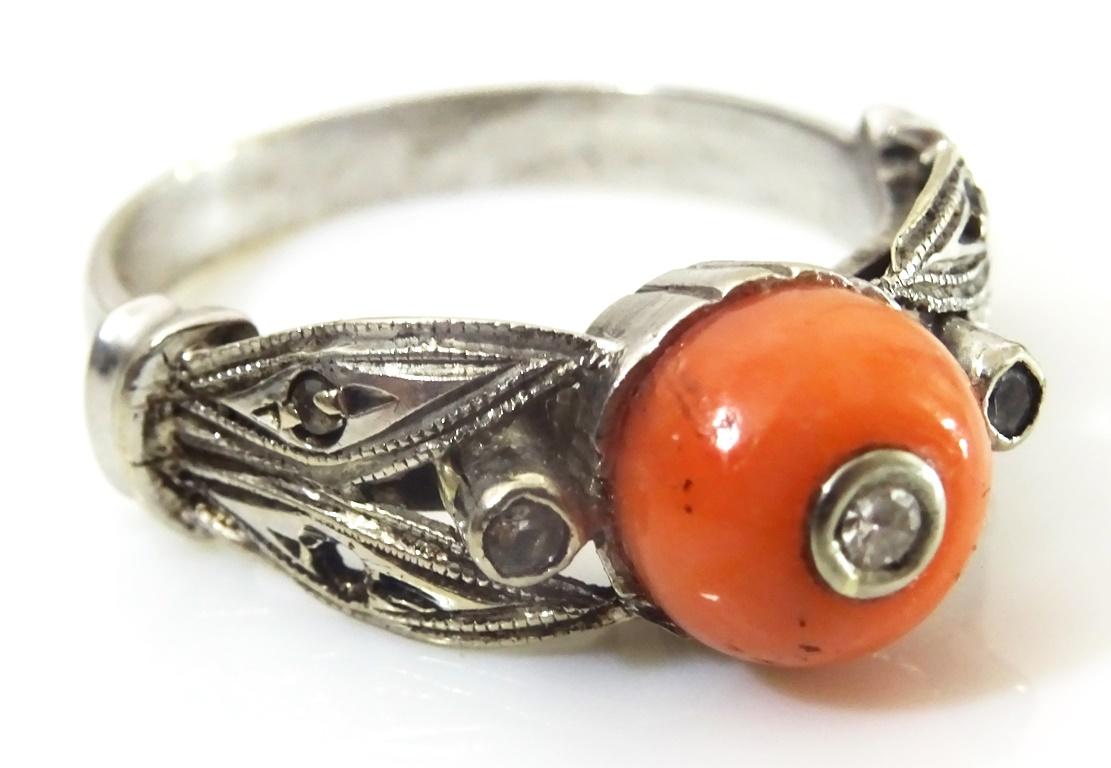 Vintage Art Deco 18 karat White Gold , Diamond and Coral Ring For Sale 1
